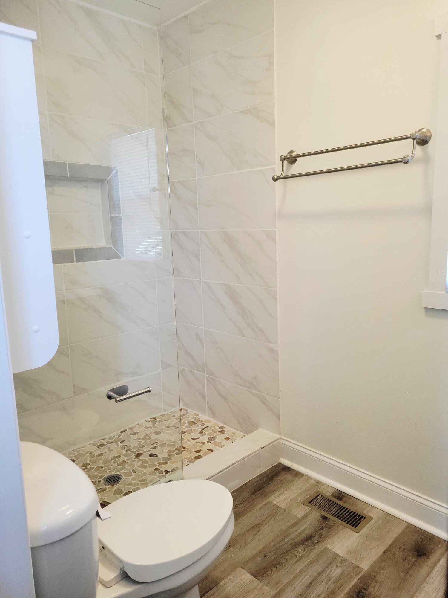 401 South Street Property Photo 11