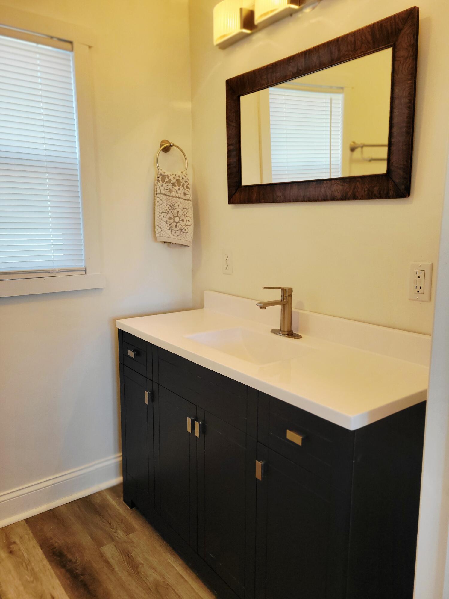 401 South Street Property Photo 12