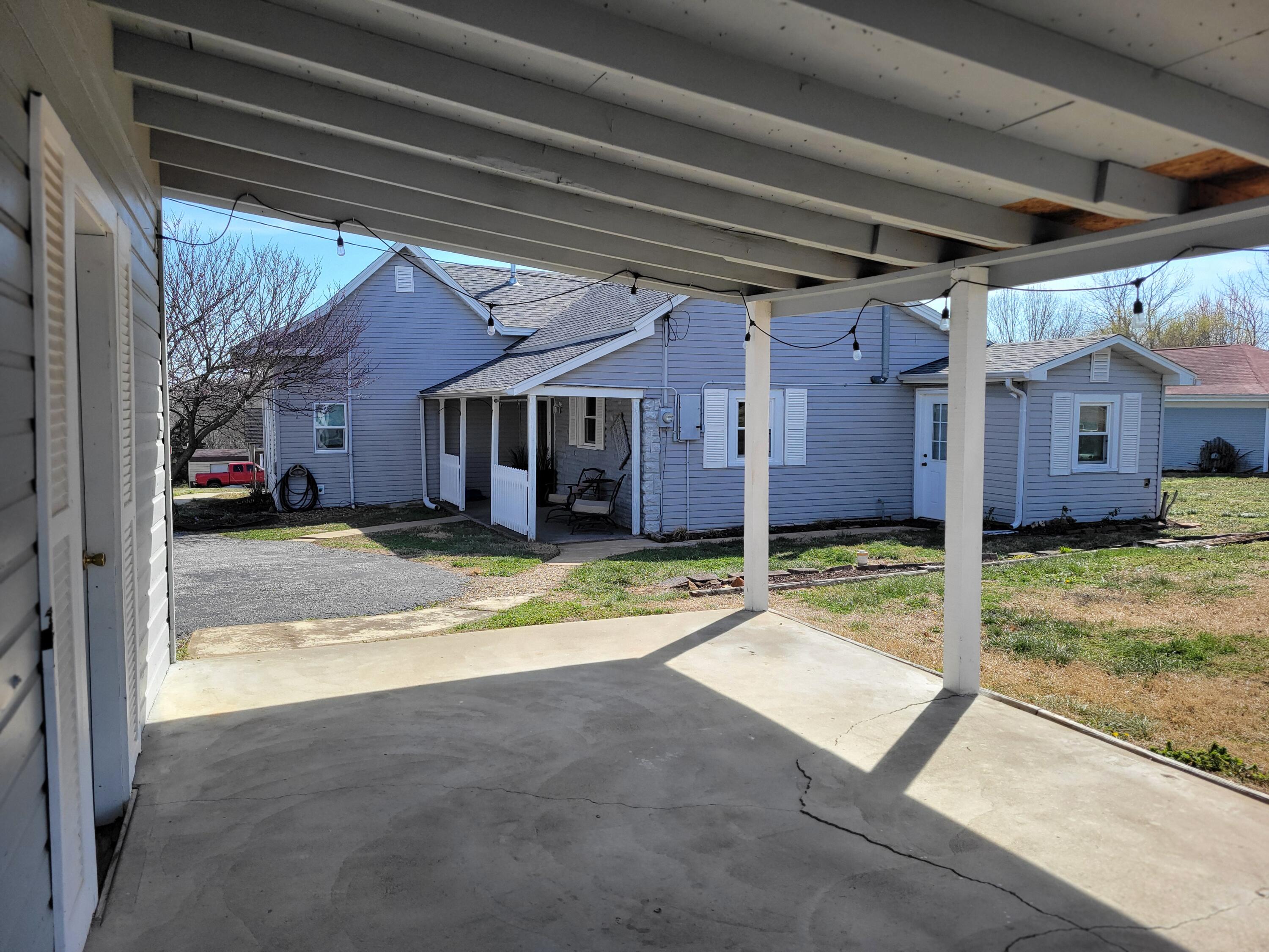 401 South Street Property Photo 22