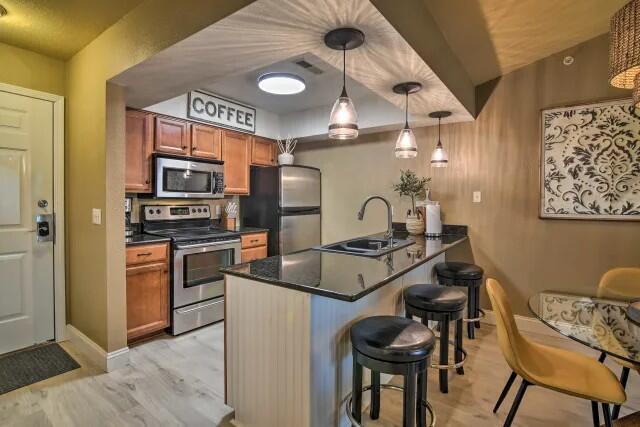 200 Golf View Drive 5 Property Photo 1