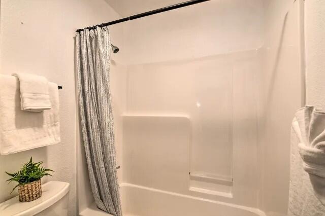 200 Golf View Drive 5 Property Photo 22