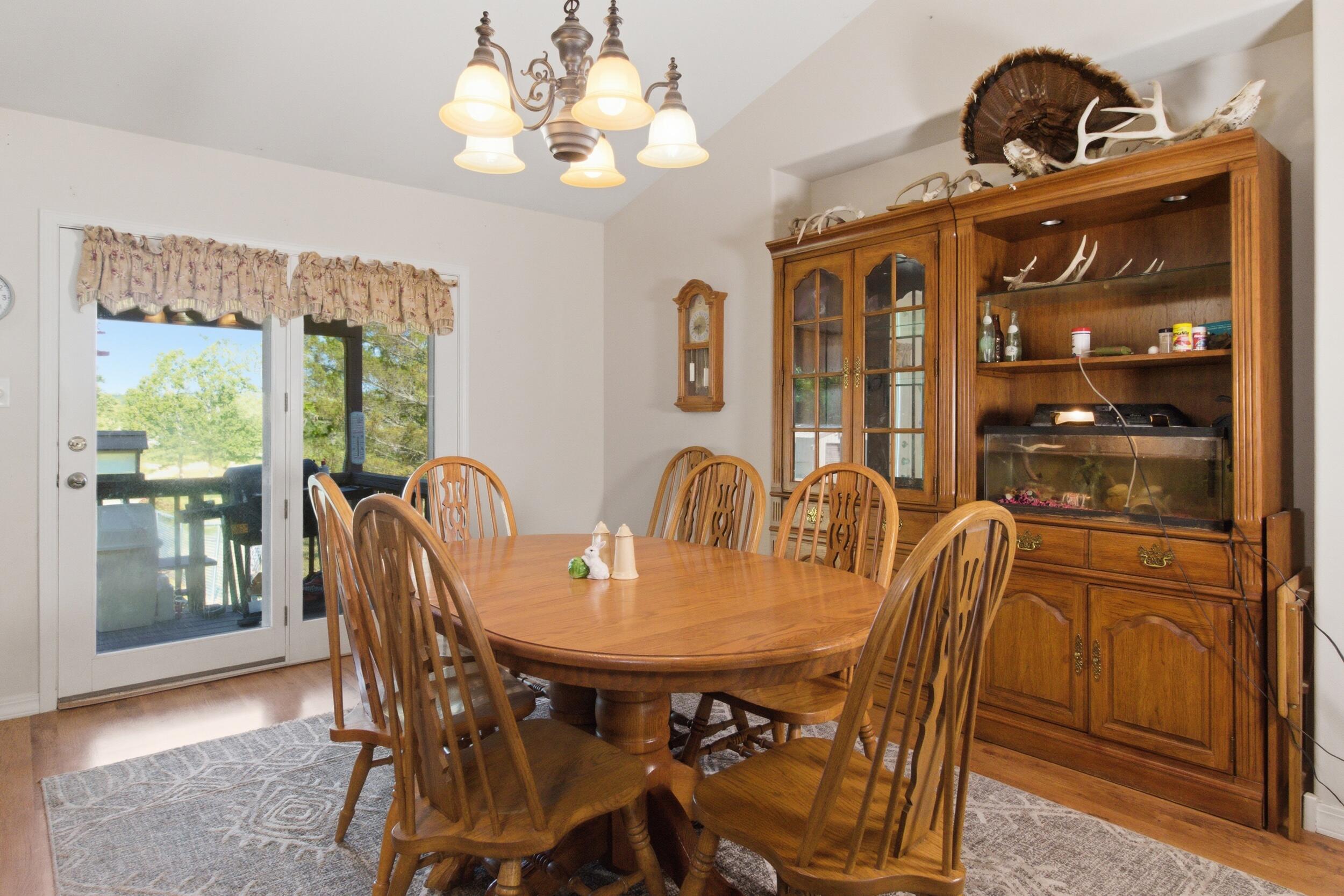 2603 Ross Lane Property Photo 14
