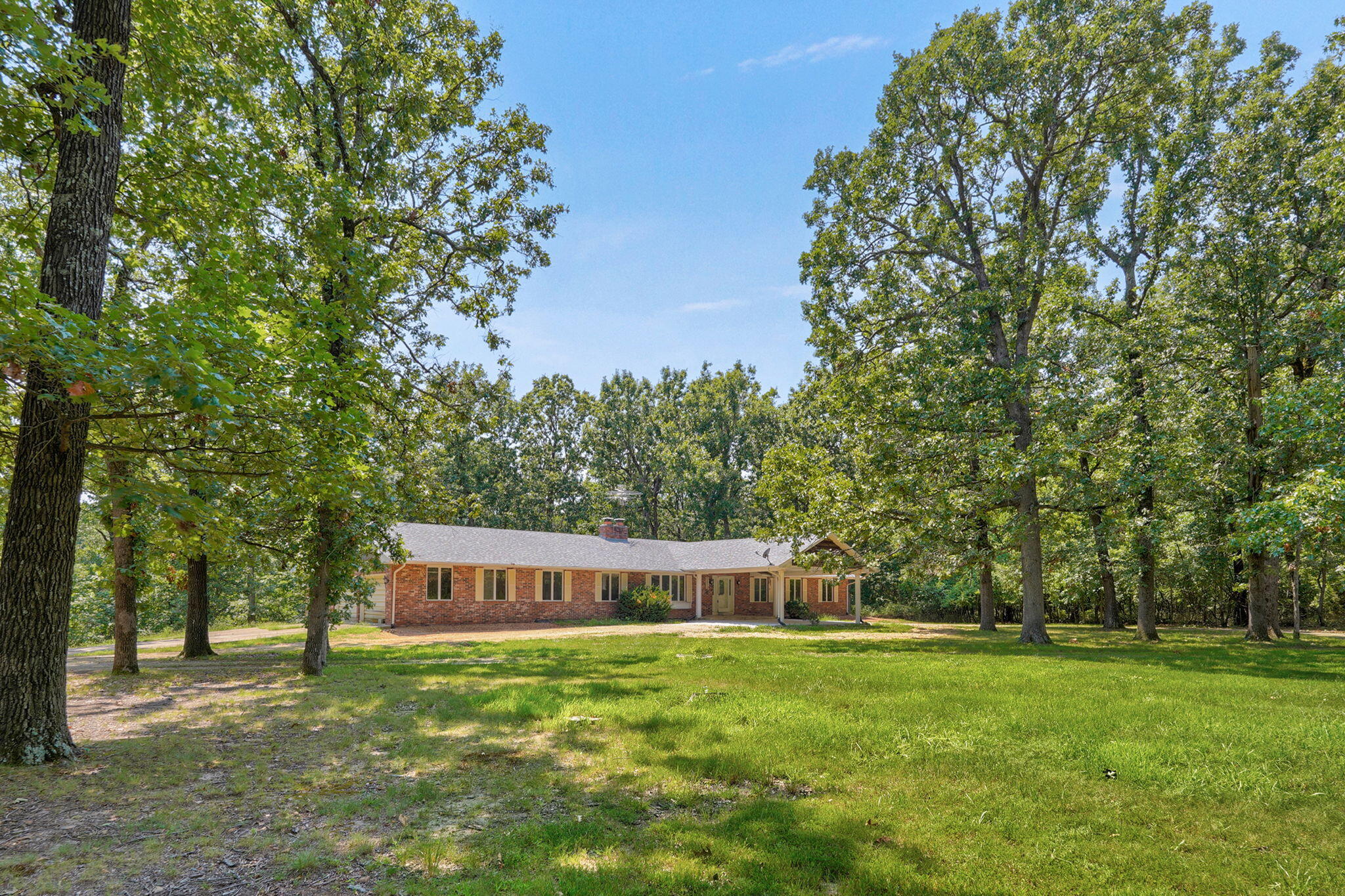 12432 Lawrence 2137 Property Photo 3