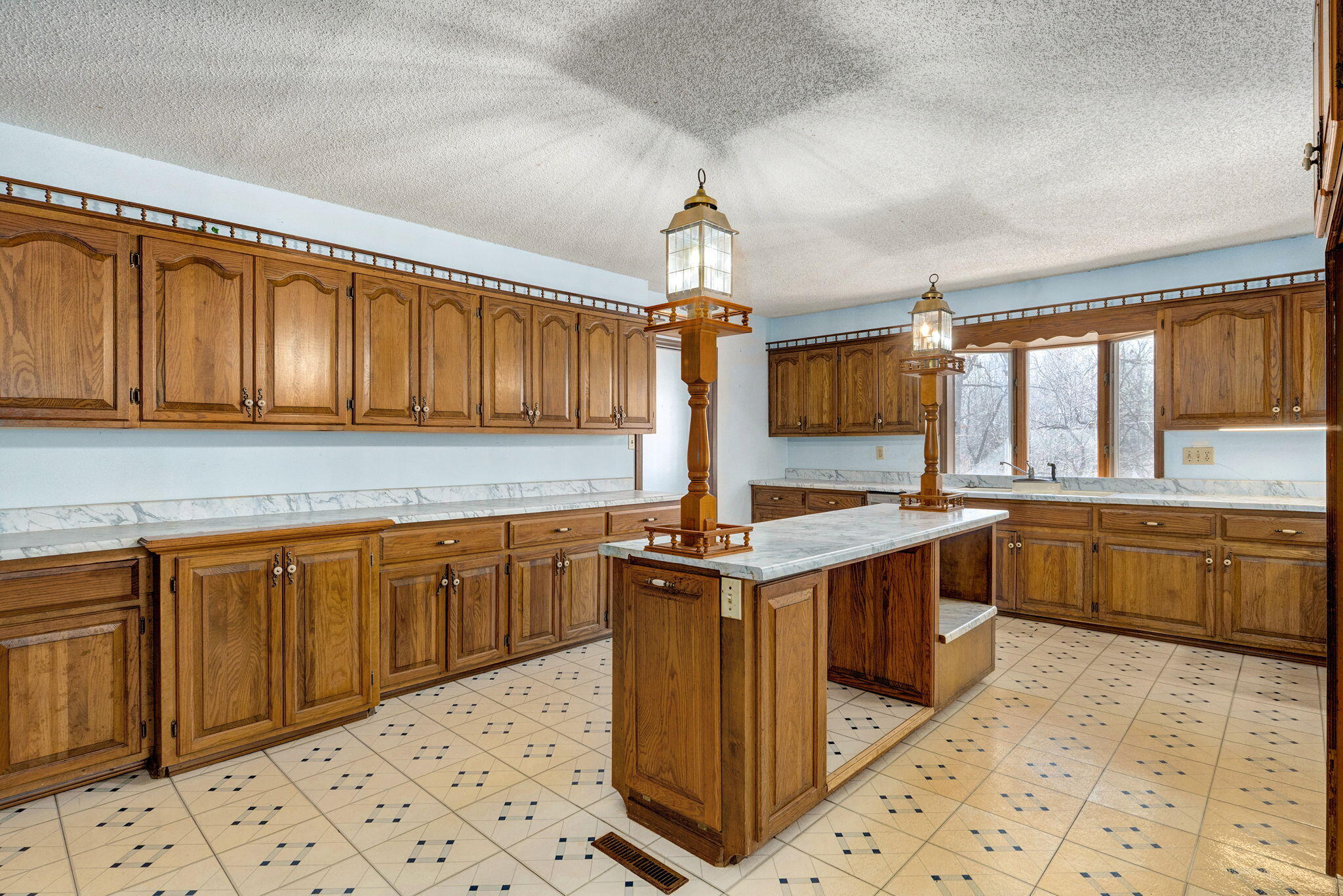 12432 Lawrence 2137 Property Photo 24