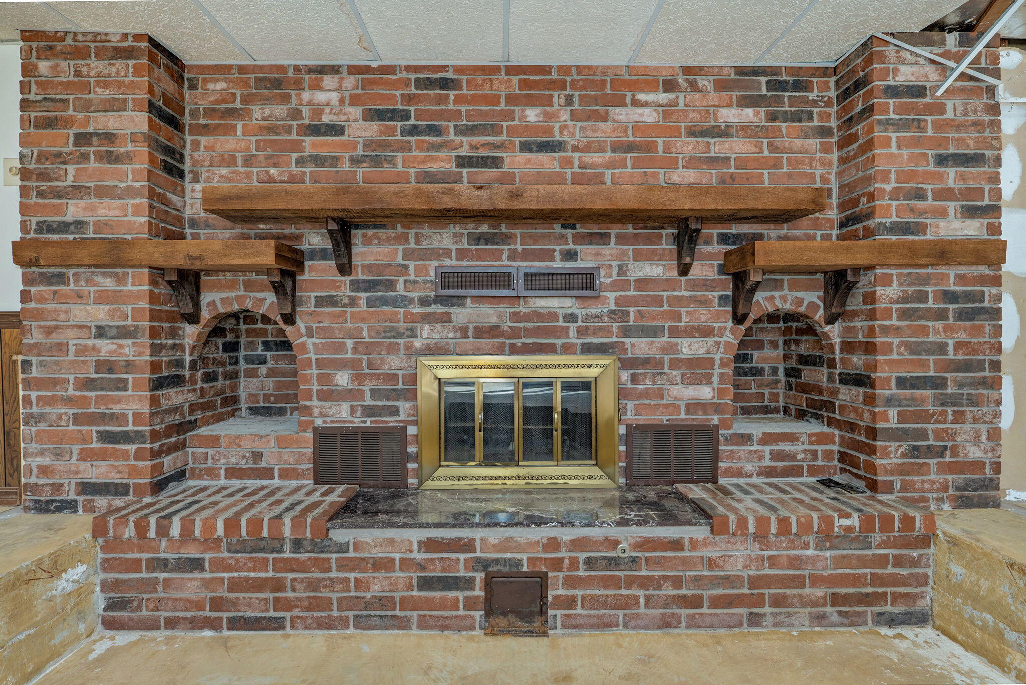 12432 Lawrence 2137 Property Photo 46