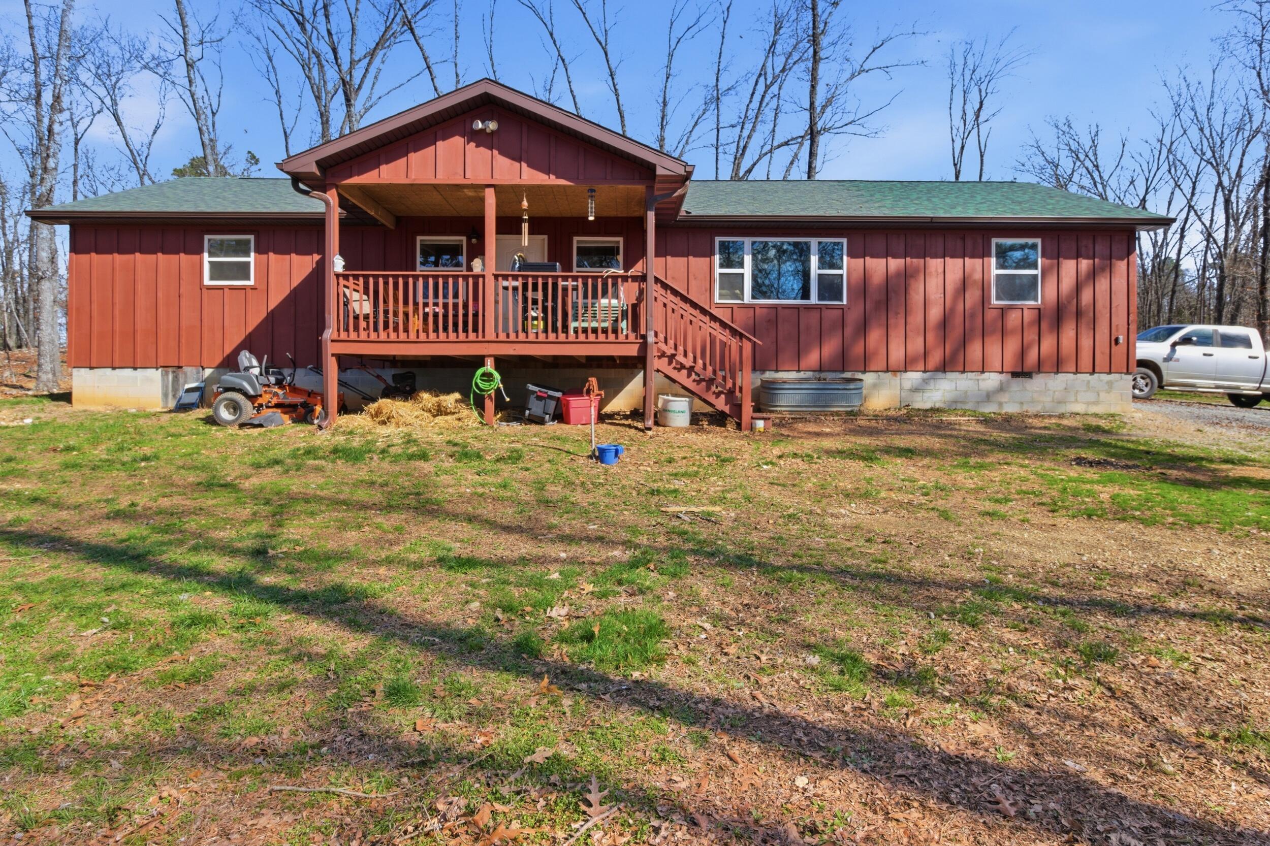 1404 County Road 154 Property Photo 1