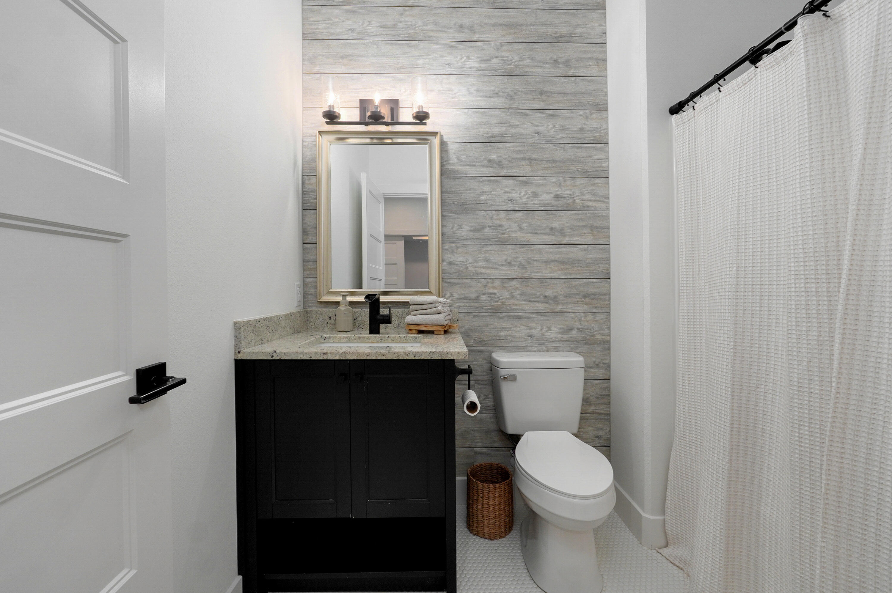 870 East Emerald Terrace Property Photo 35