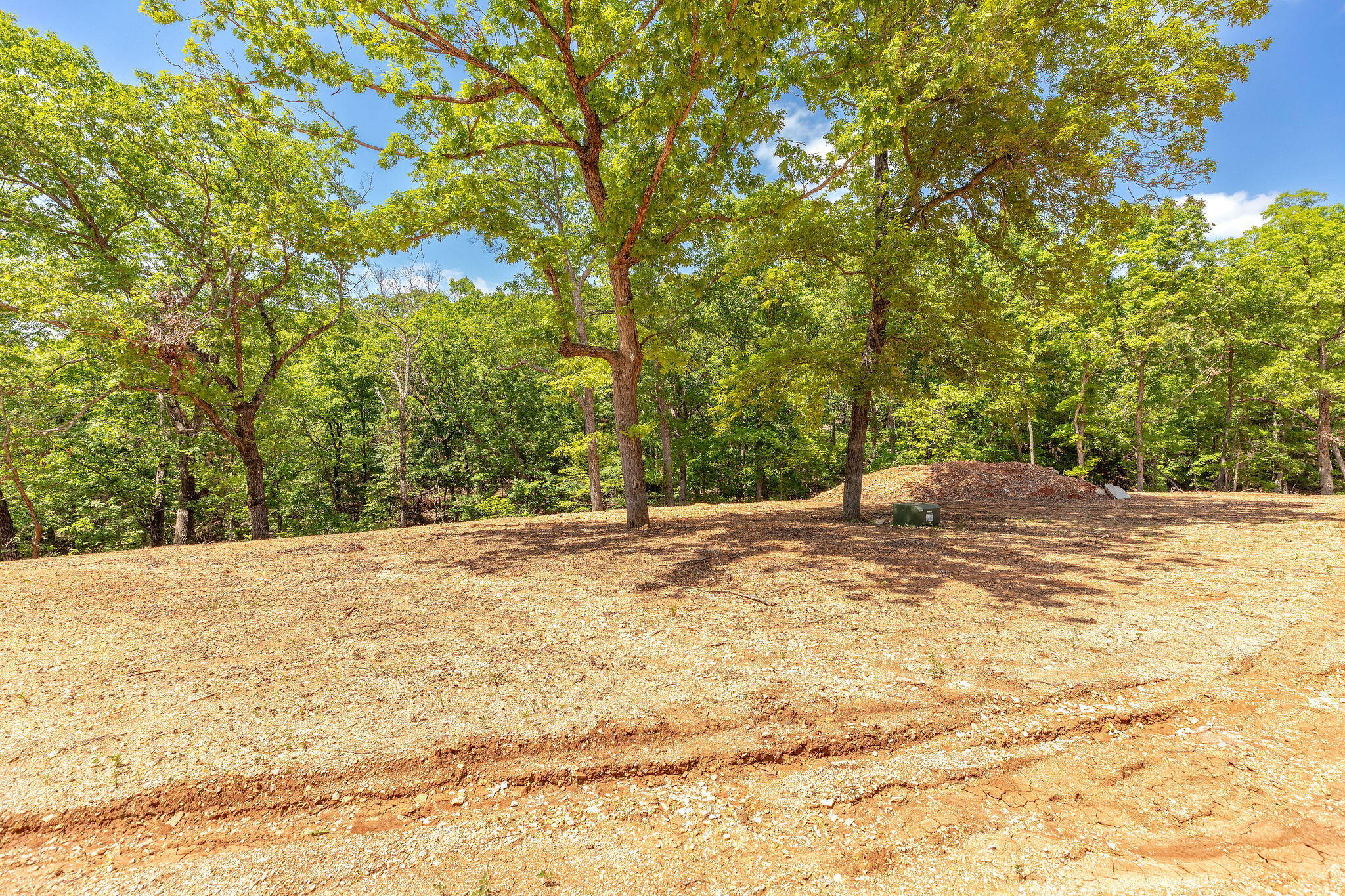 130 Loch Drive Property Photo 9