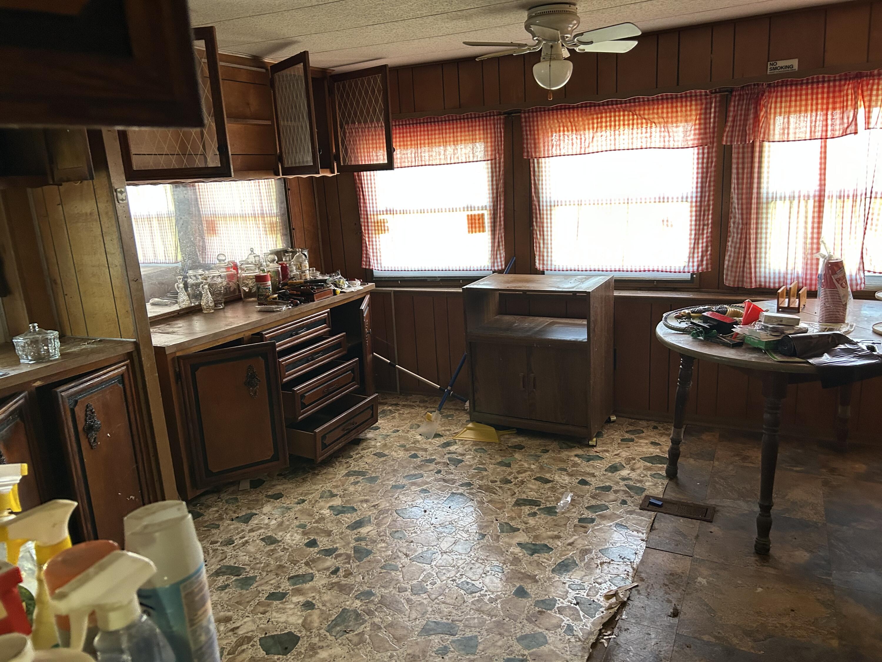 000 Speedway Road Property Photo 7