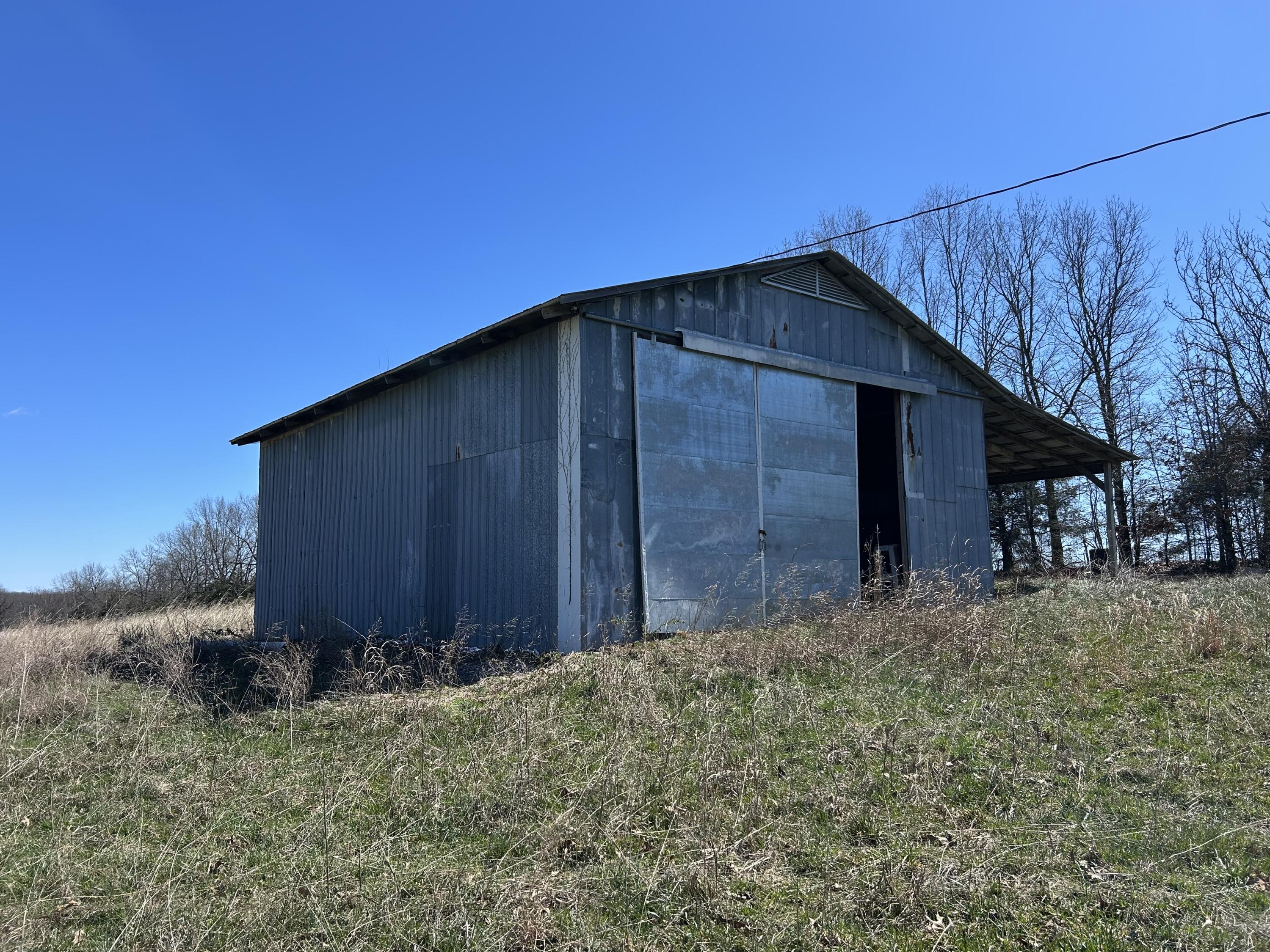 000 Speedway Road Property Photo 12