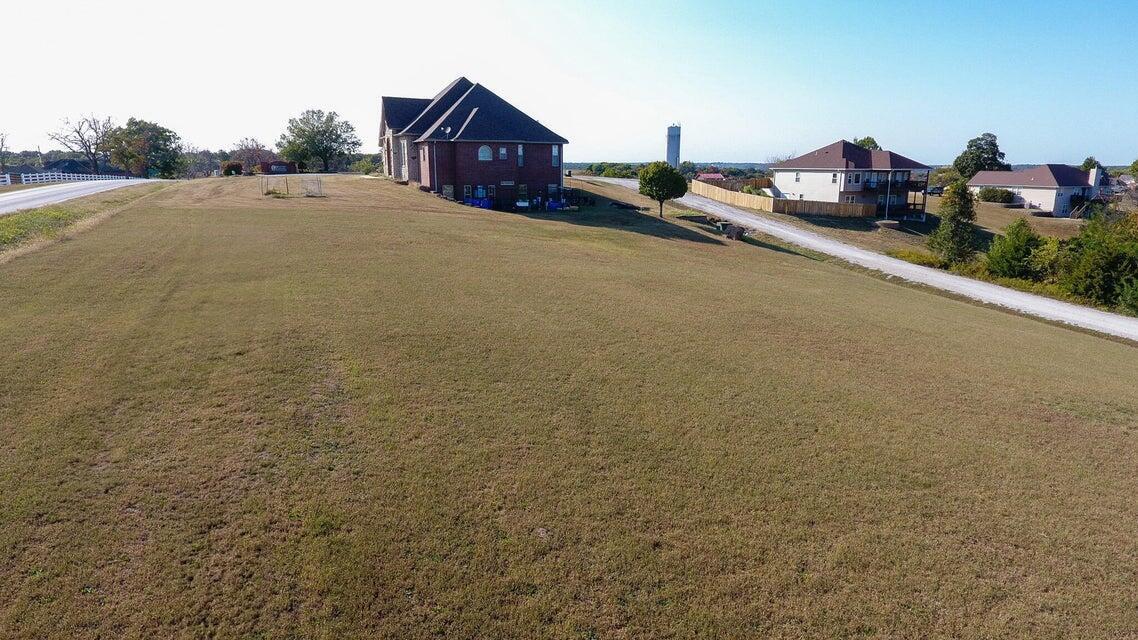 000 Gavins Trail Property Photo 7