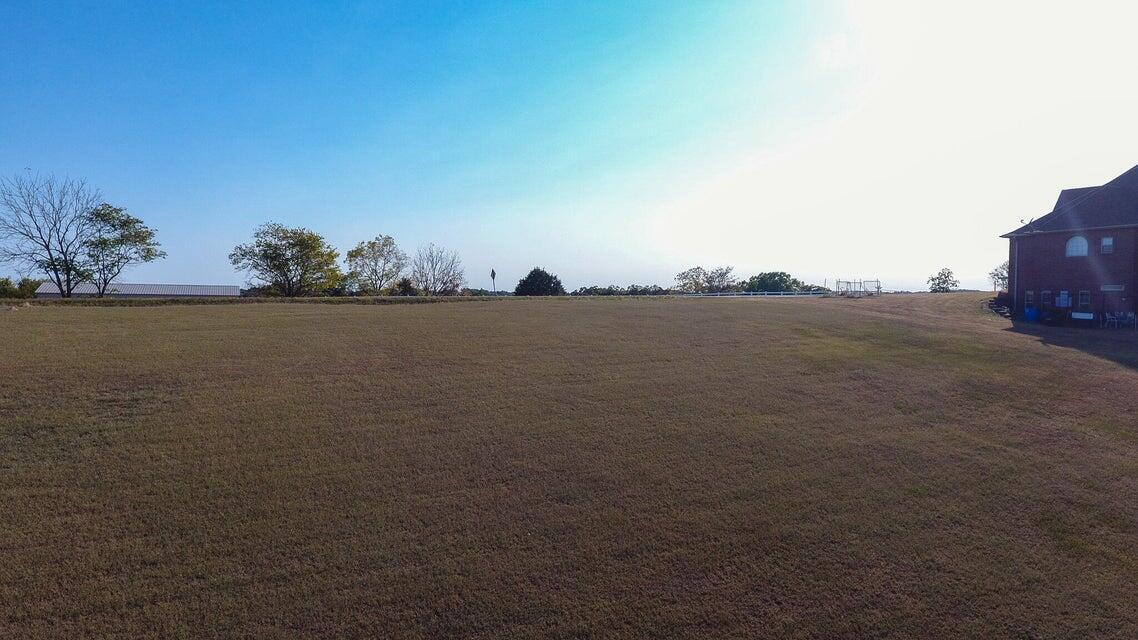 000 Gavins Trail Property Photo 8
