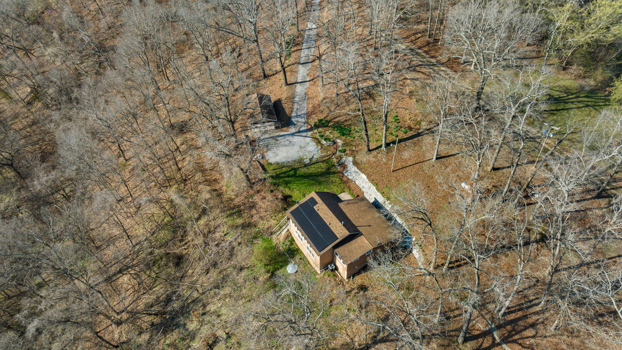 300 Summit Lane Property Photo 6