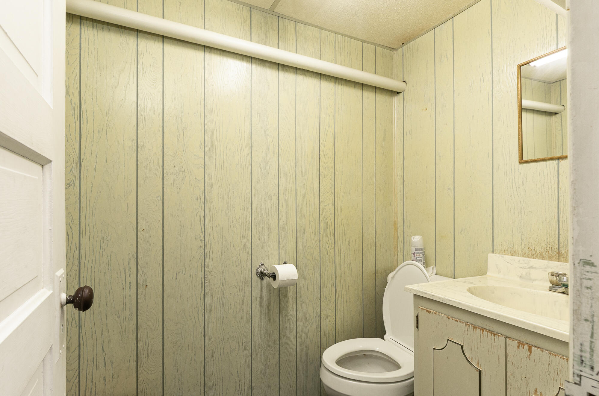 105 West Cherry Street Property Photo 33