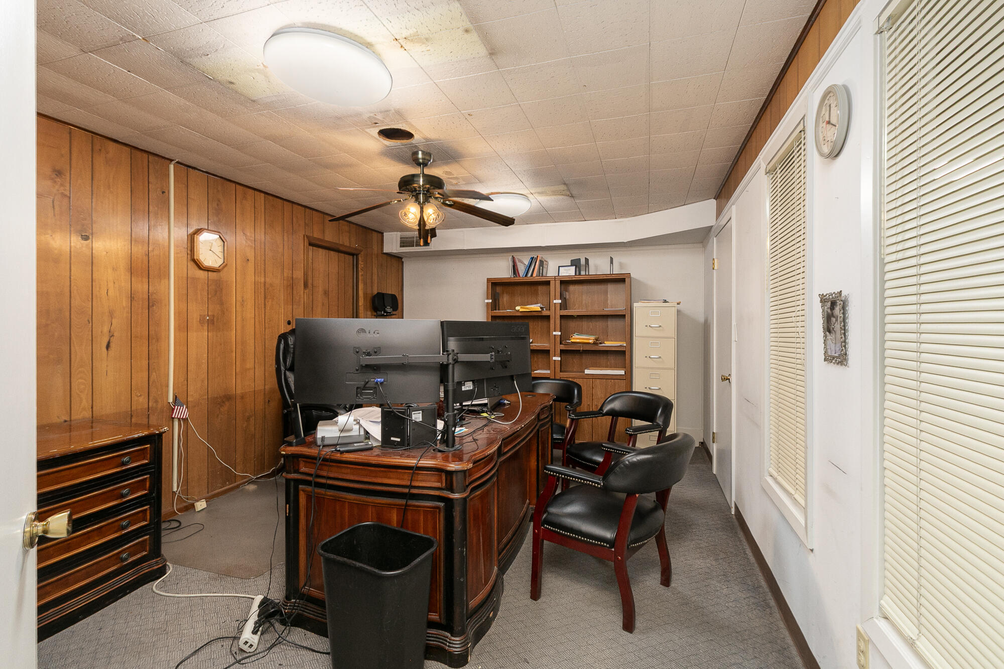 105 West Cherry Street Property Photo 38