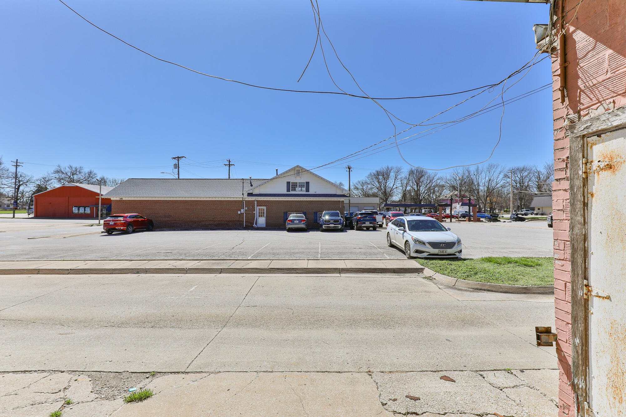 105 West Cherry Street Property Photo 53