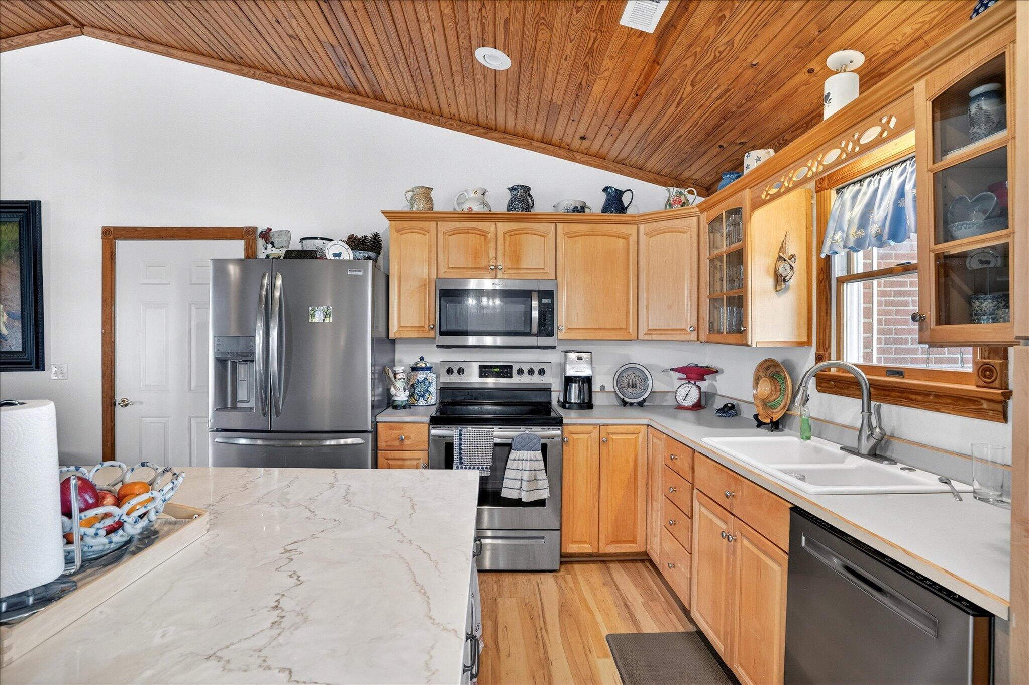8896 State Route Zz Property Photo 10