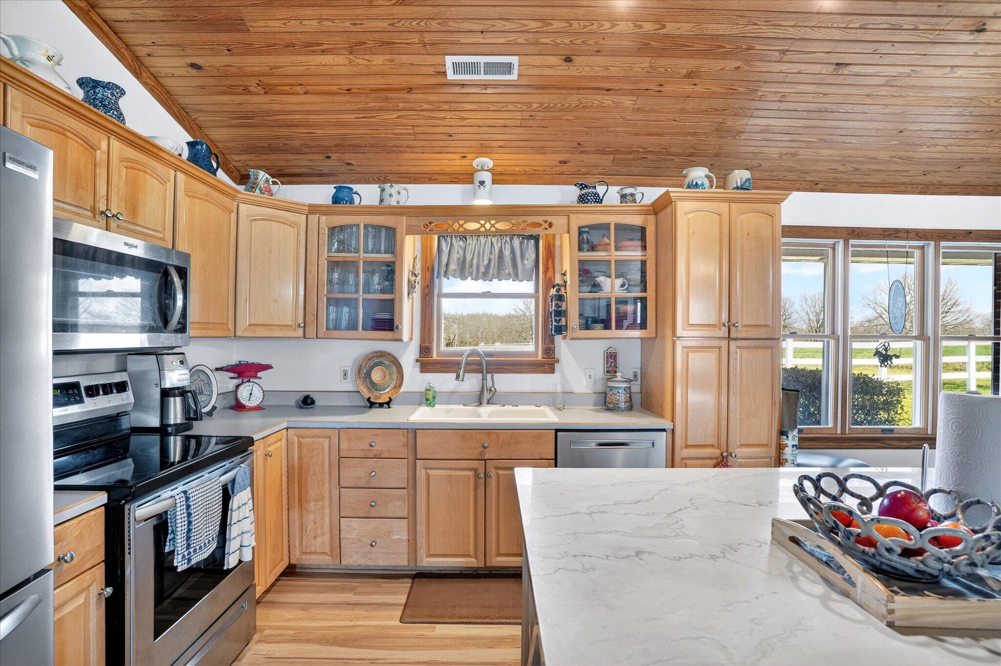 8896 State Route Zz Property Photo 11