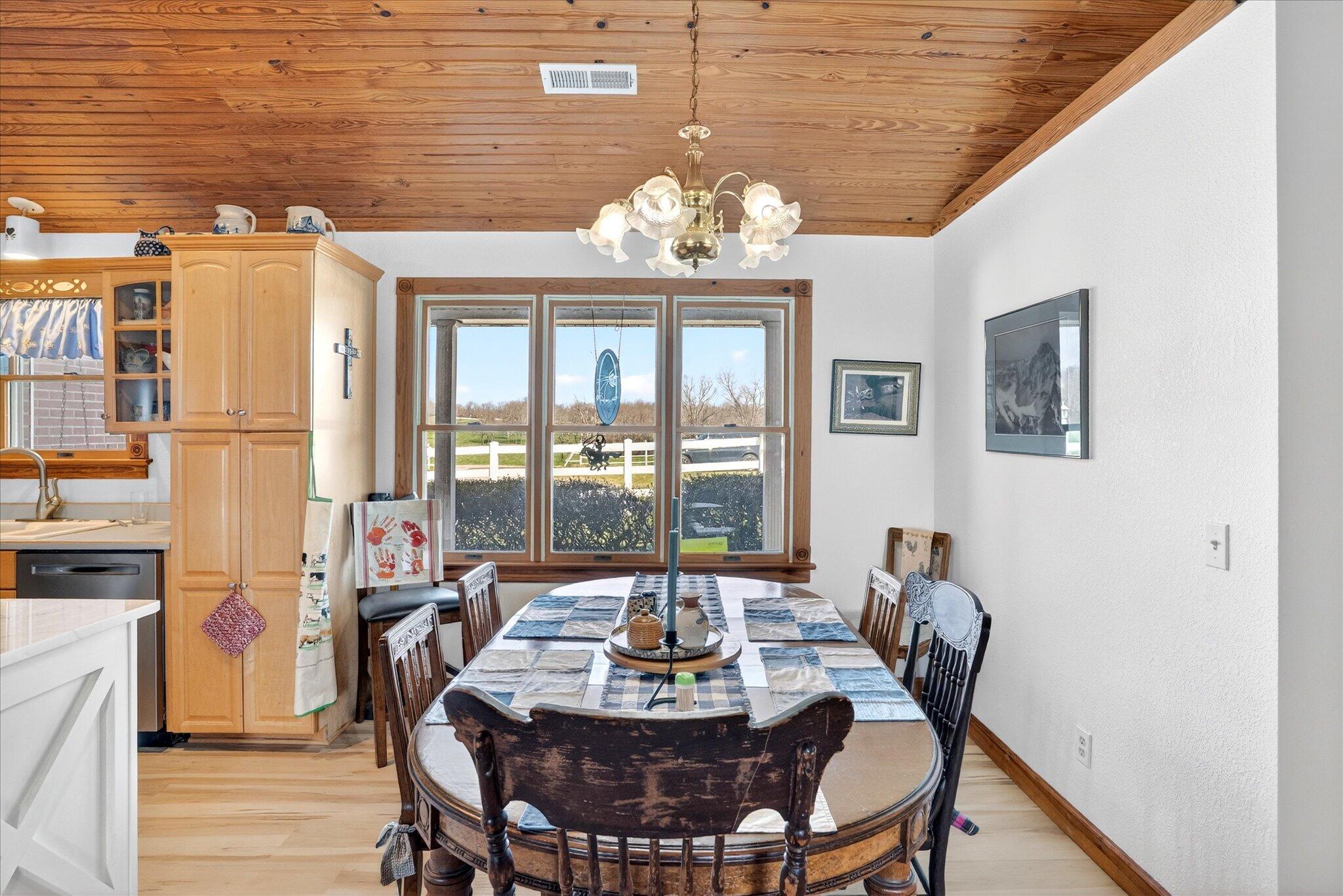 8896 State Route Zz Property Photo 12