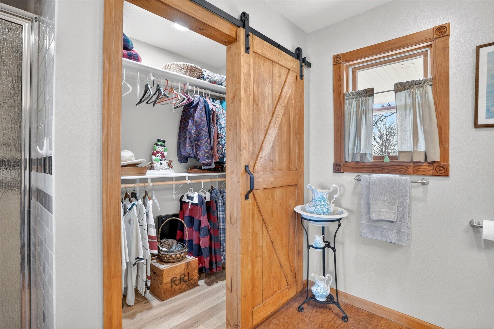 8896 State Route Zz Property Photo 33