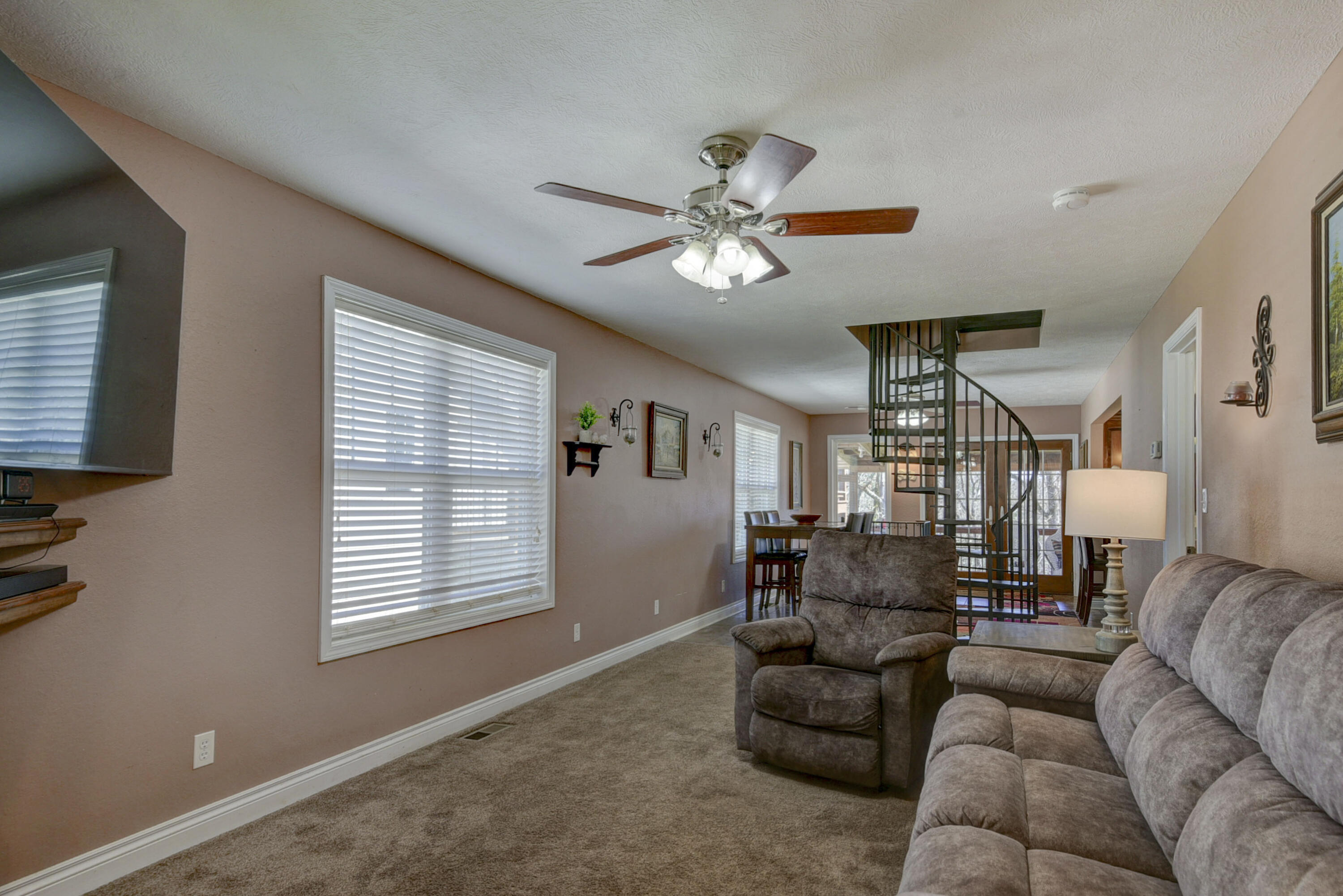 27284 Cimarron Drive Property Photo 11