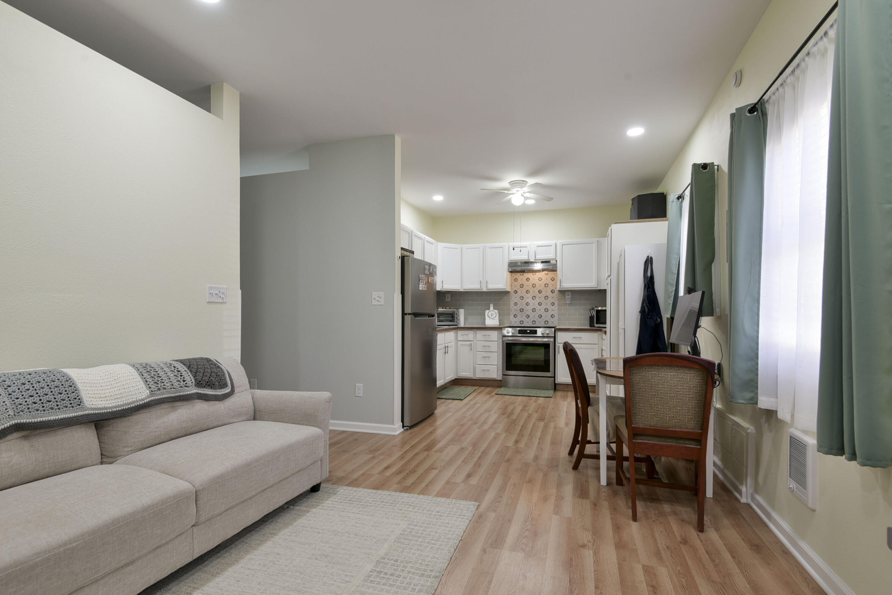 27601 Bramble Lane Property Photo 18