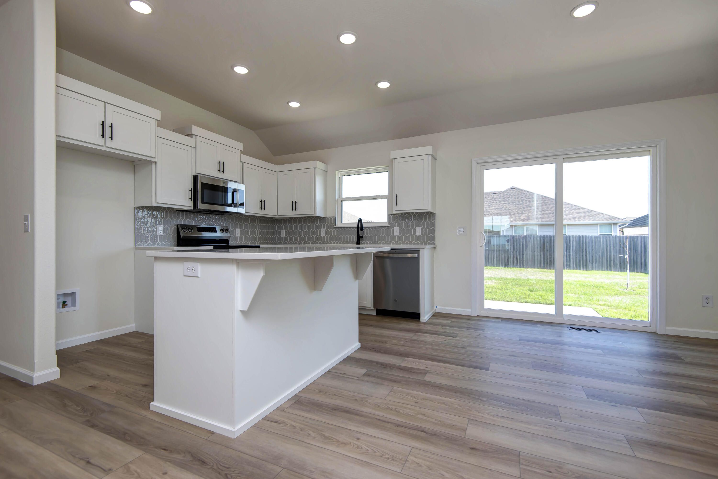 4108 Tamarack Lane Lot 170 Property Photo 6