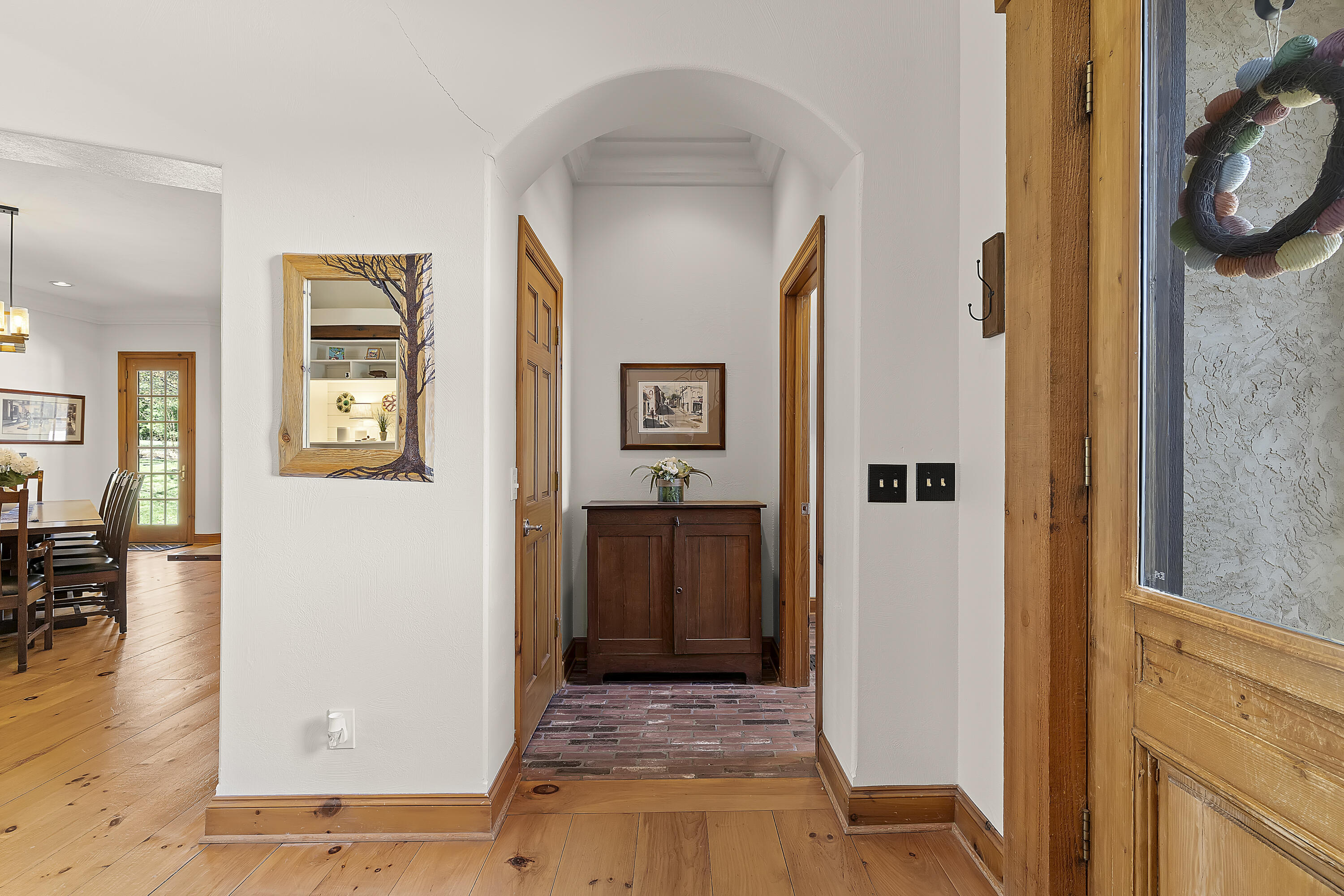 6221 South Bluff Ridge Road Property Photo 10