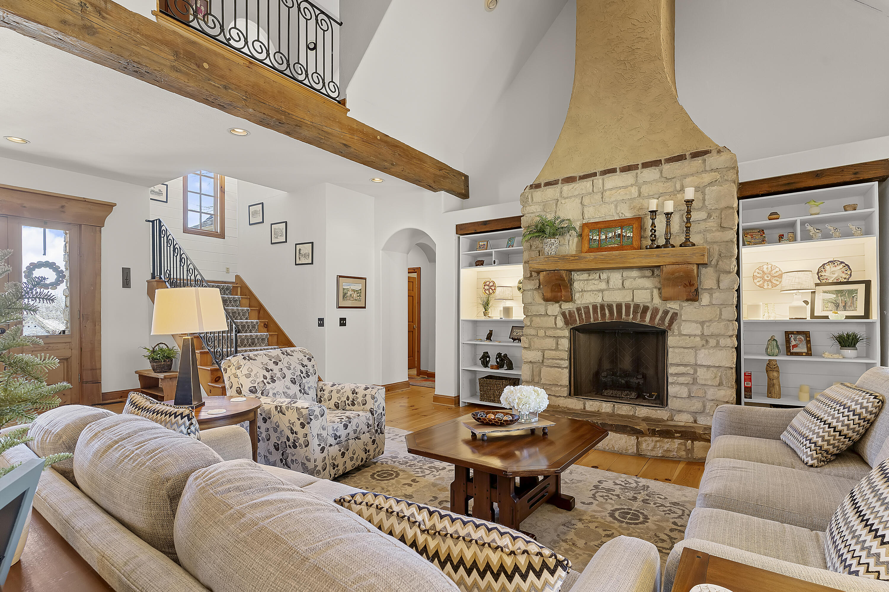 6221 South Bluff Ridge Road Property Photo 14