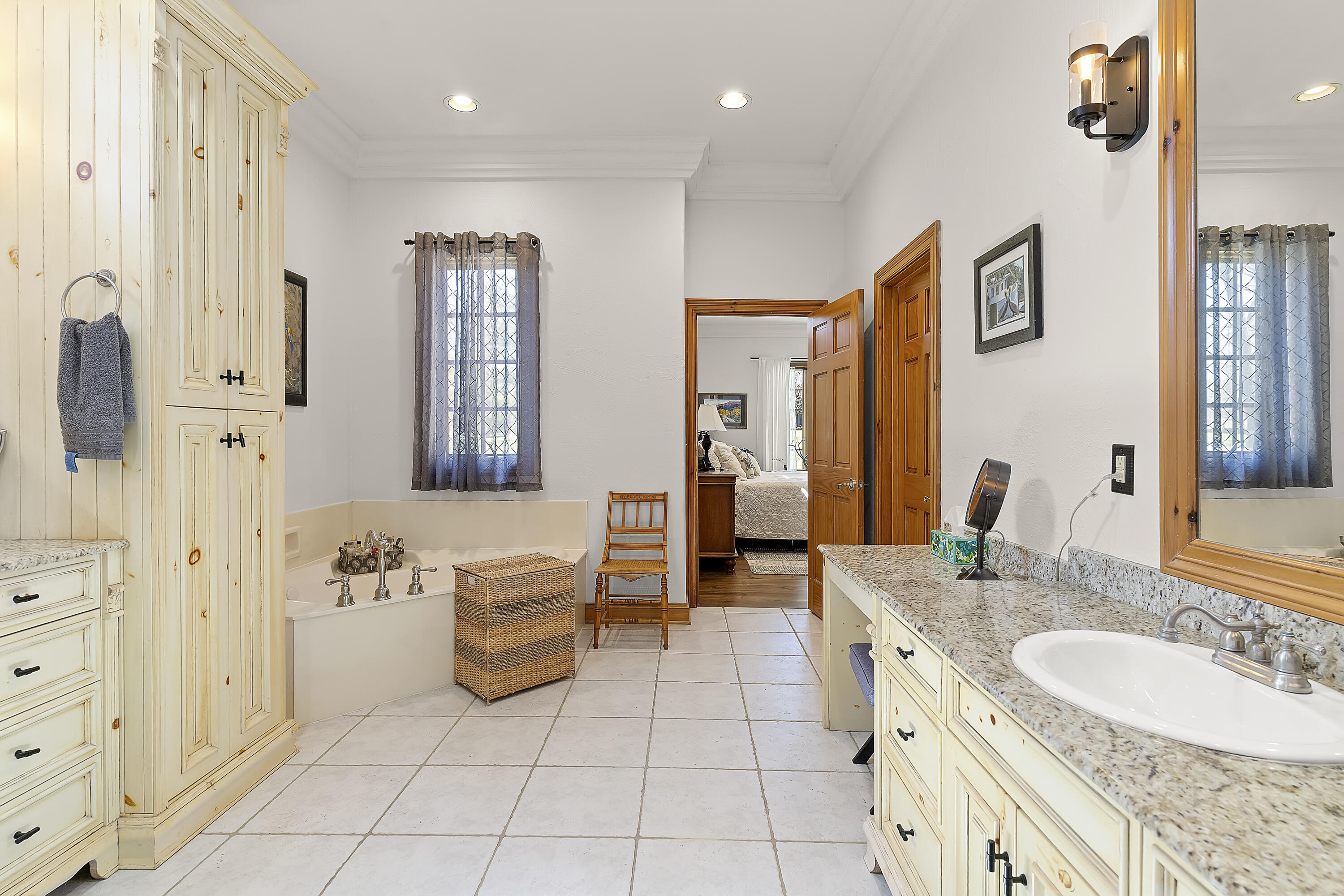 6221 South Bluff Ridge Road Property Photo 40