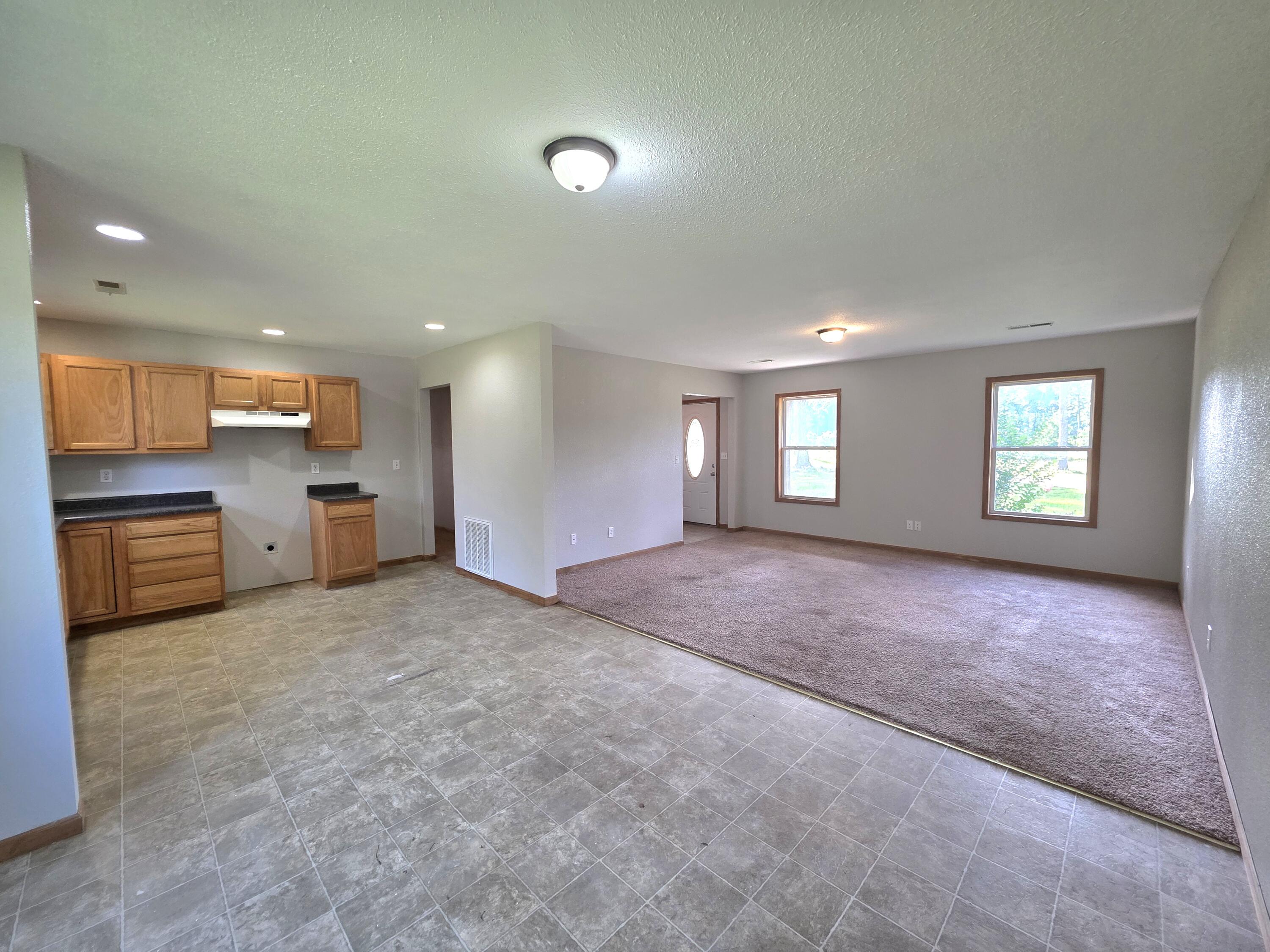 17160 State Route Bb Property Photo 6