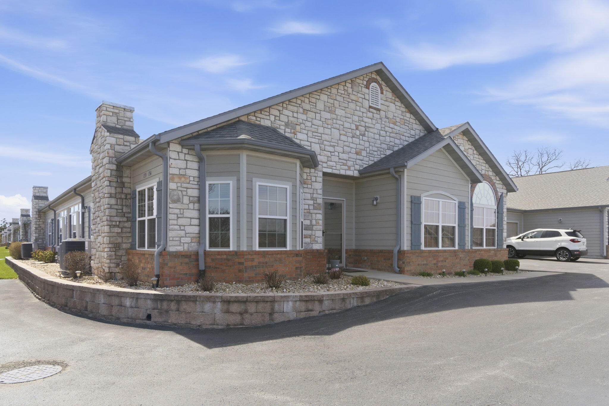 155 Rue De Villas Circle Property Photo 2