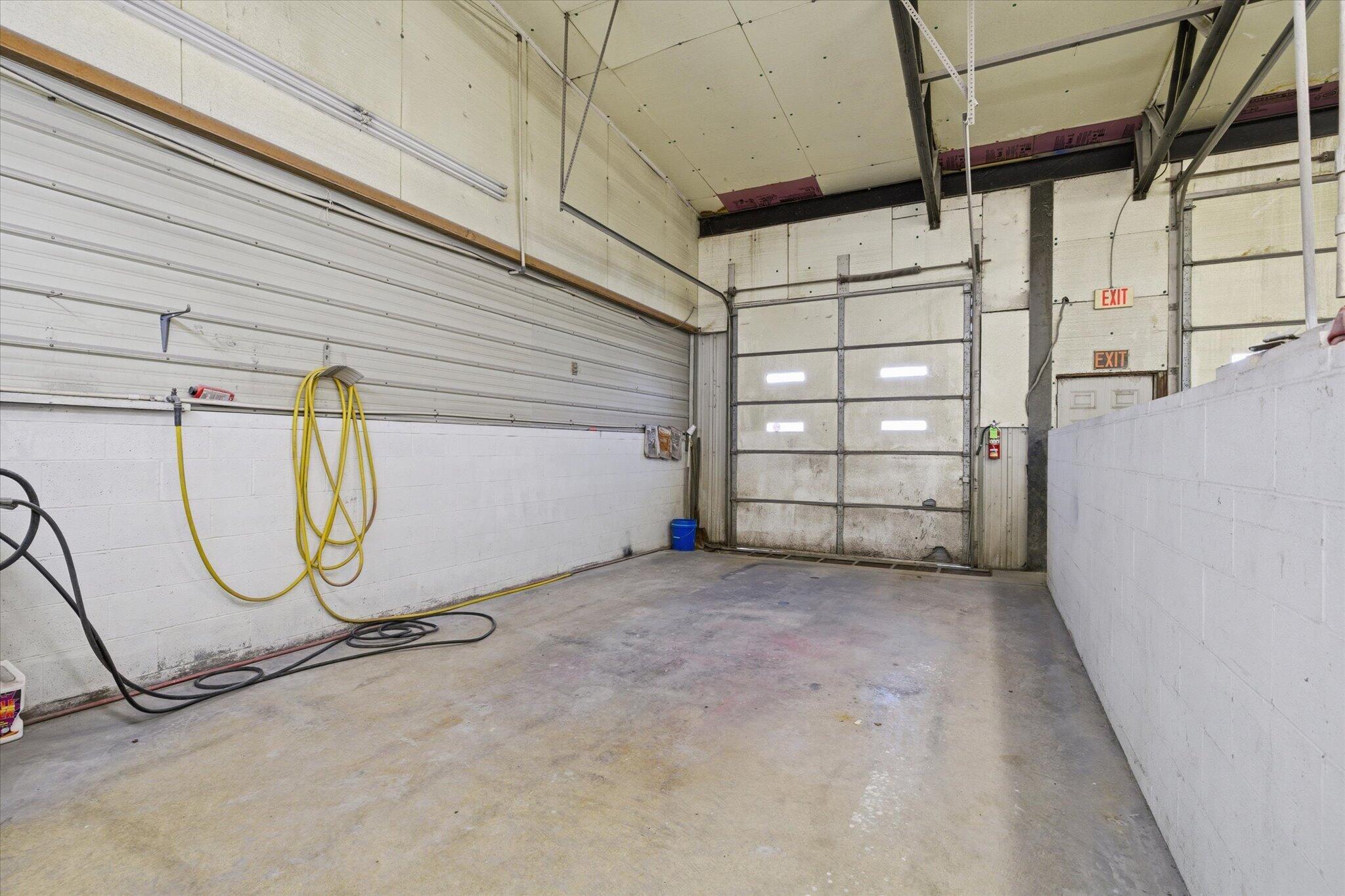 846 South Ash Street Property Photo 11