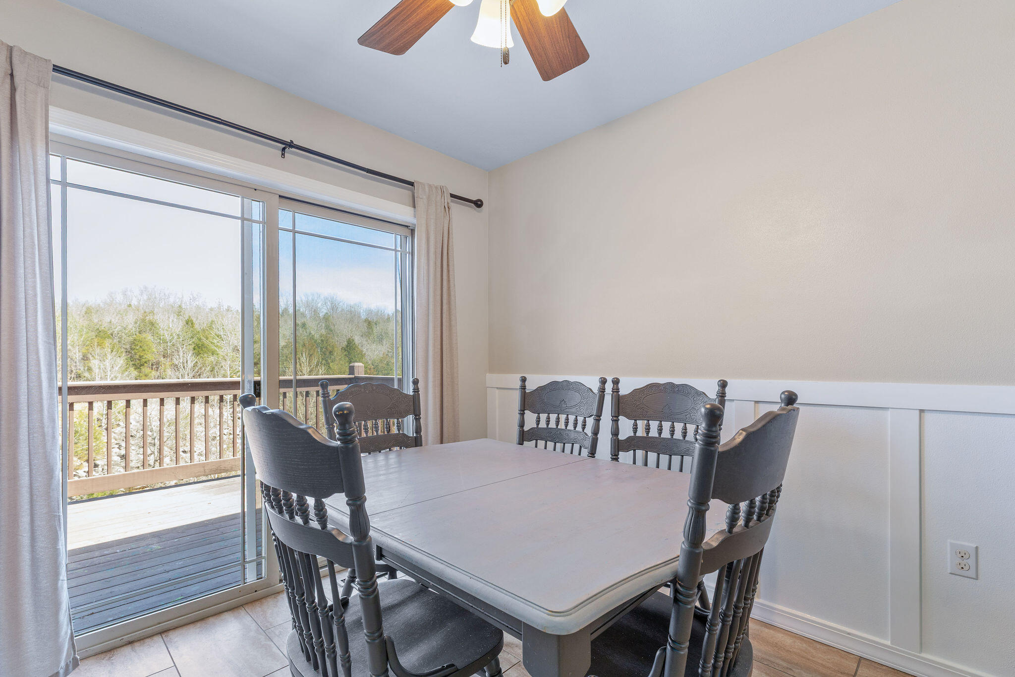 150 Whispering Meadows Parkway Property Photo 13