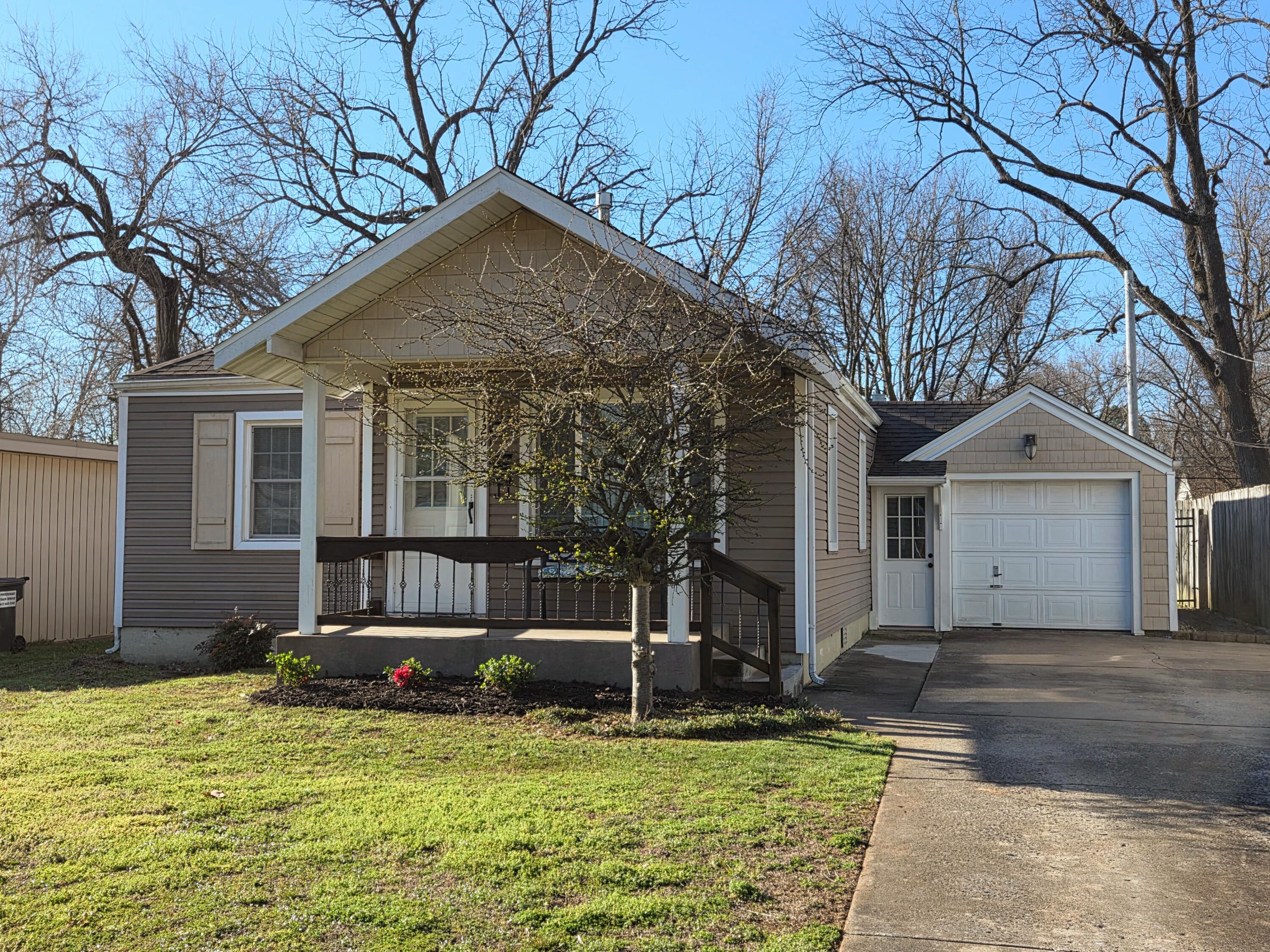 1428 East Portland Street Property Photo 1