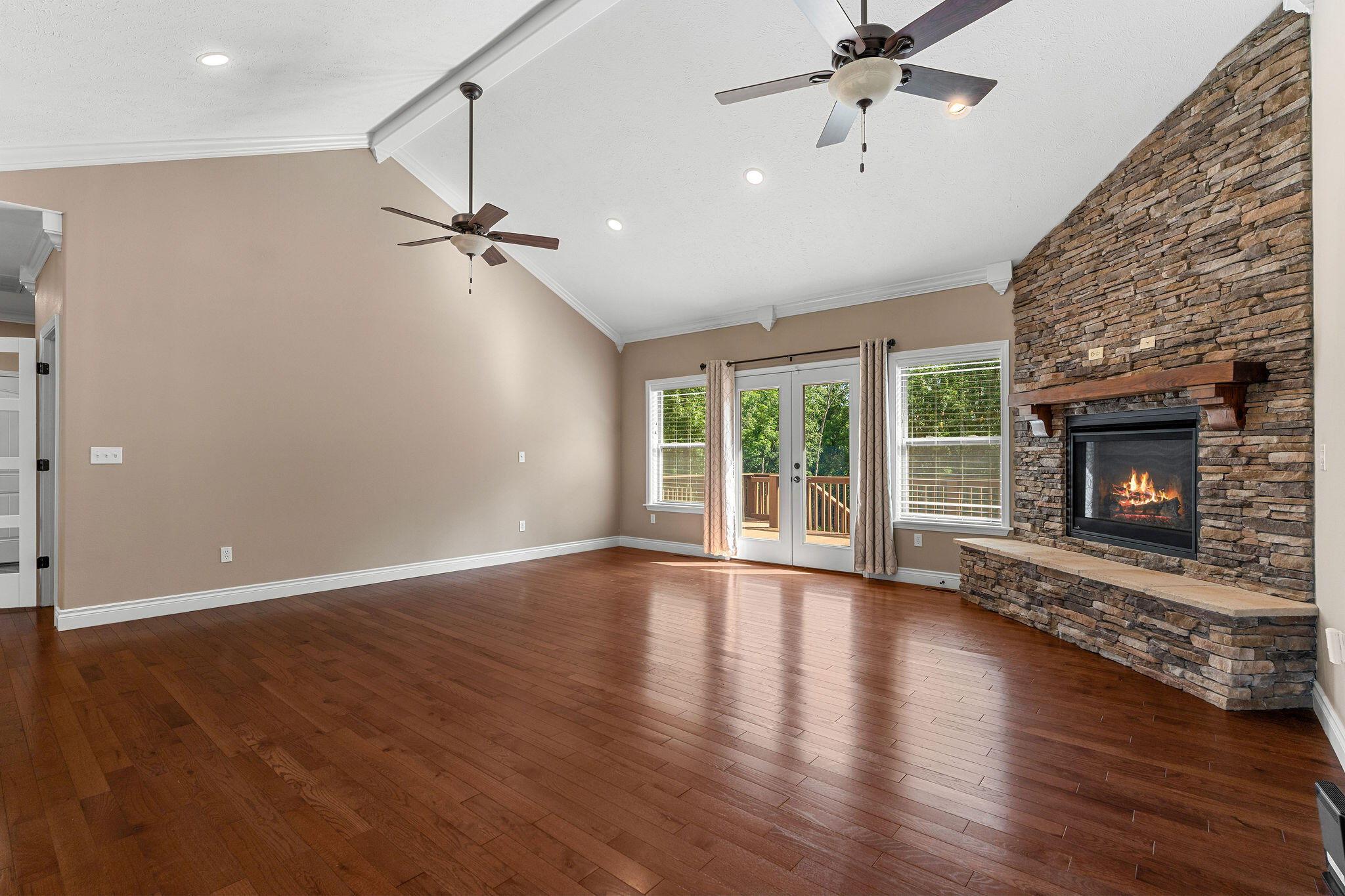 2325 Emory Creek Boulevard Property Photo 5