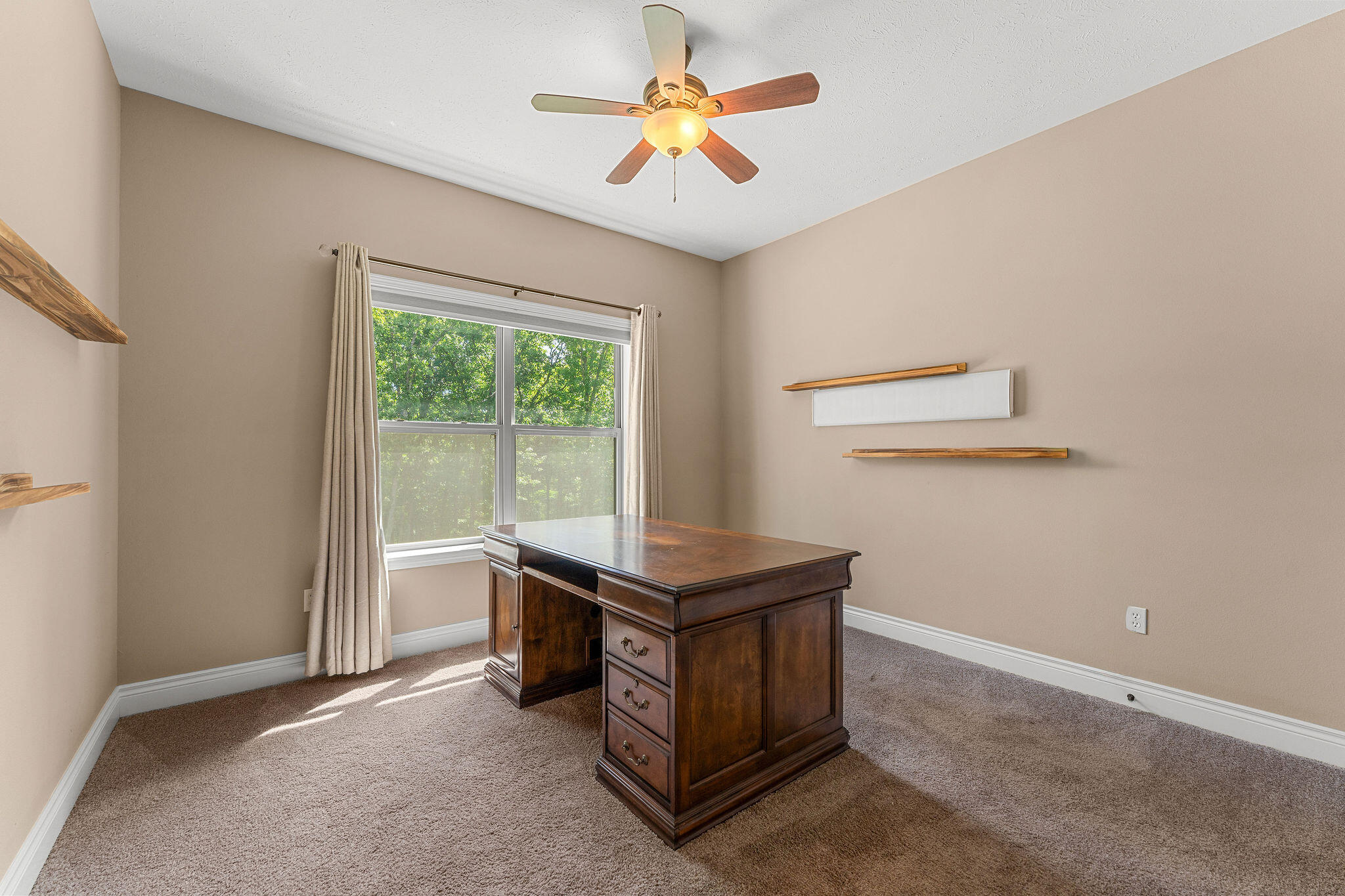 2325 Emory Creek Boulevard Property Photo 20