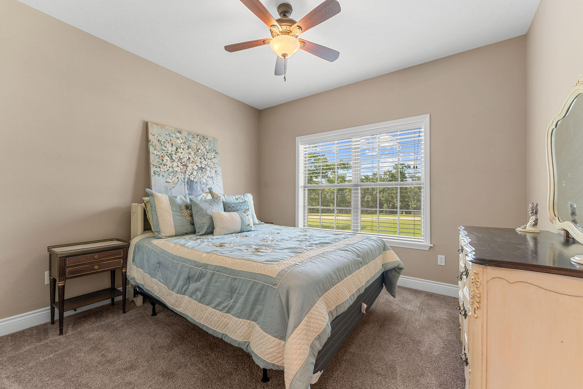 2325 Emory Creek Boulevard Property Photo 24