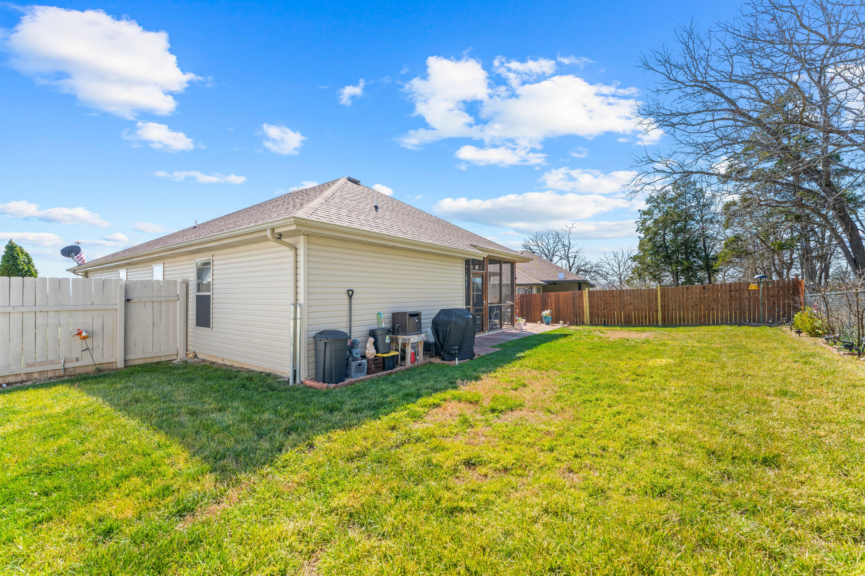 217 Redwine Avenue Property Photo 22