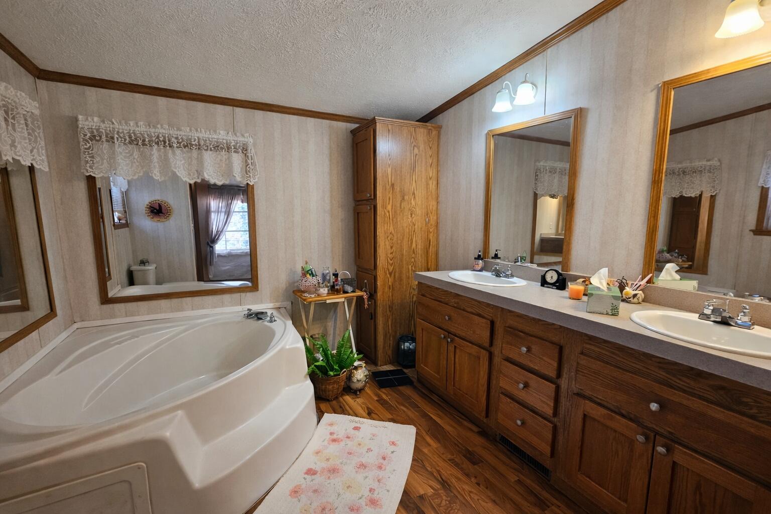 21640 County Road 238 Property Photo 10