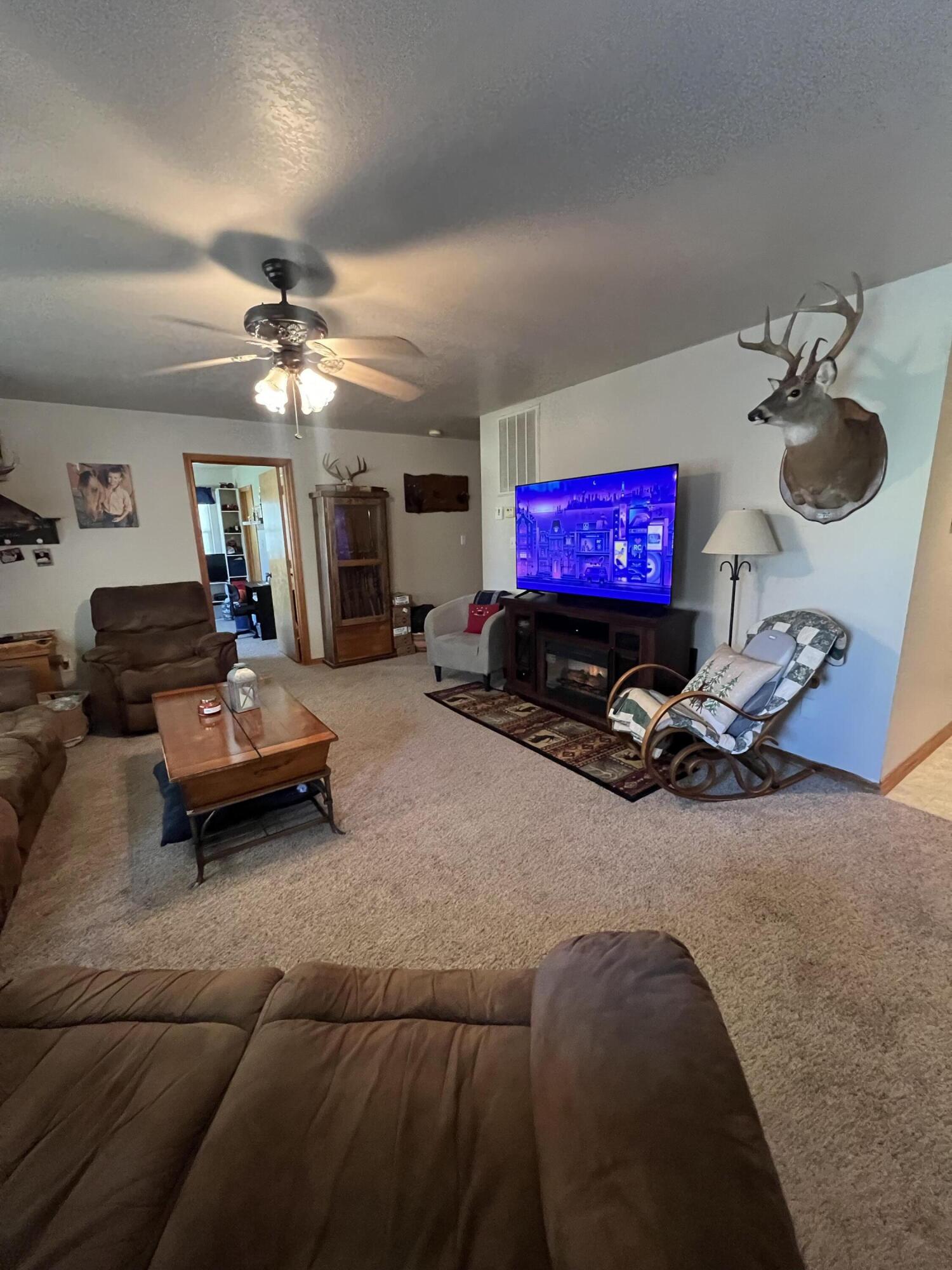 22177 Midvale Road Property Photo 20