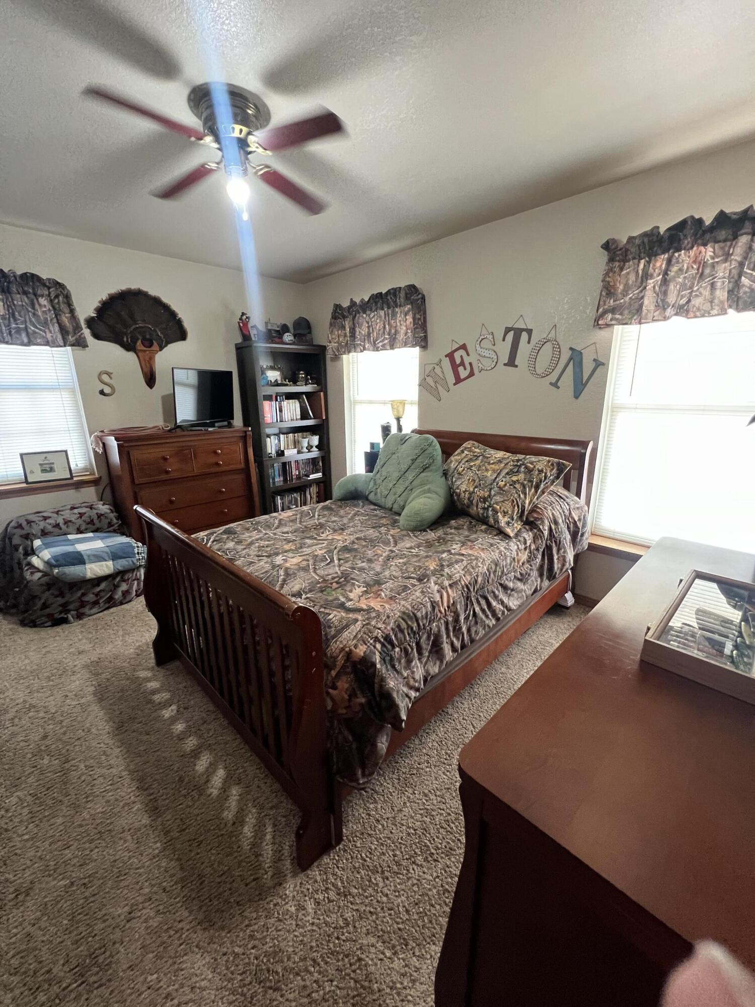 22177 Midvale Road Property Photo 25