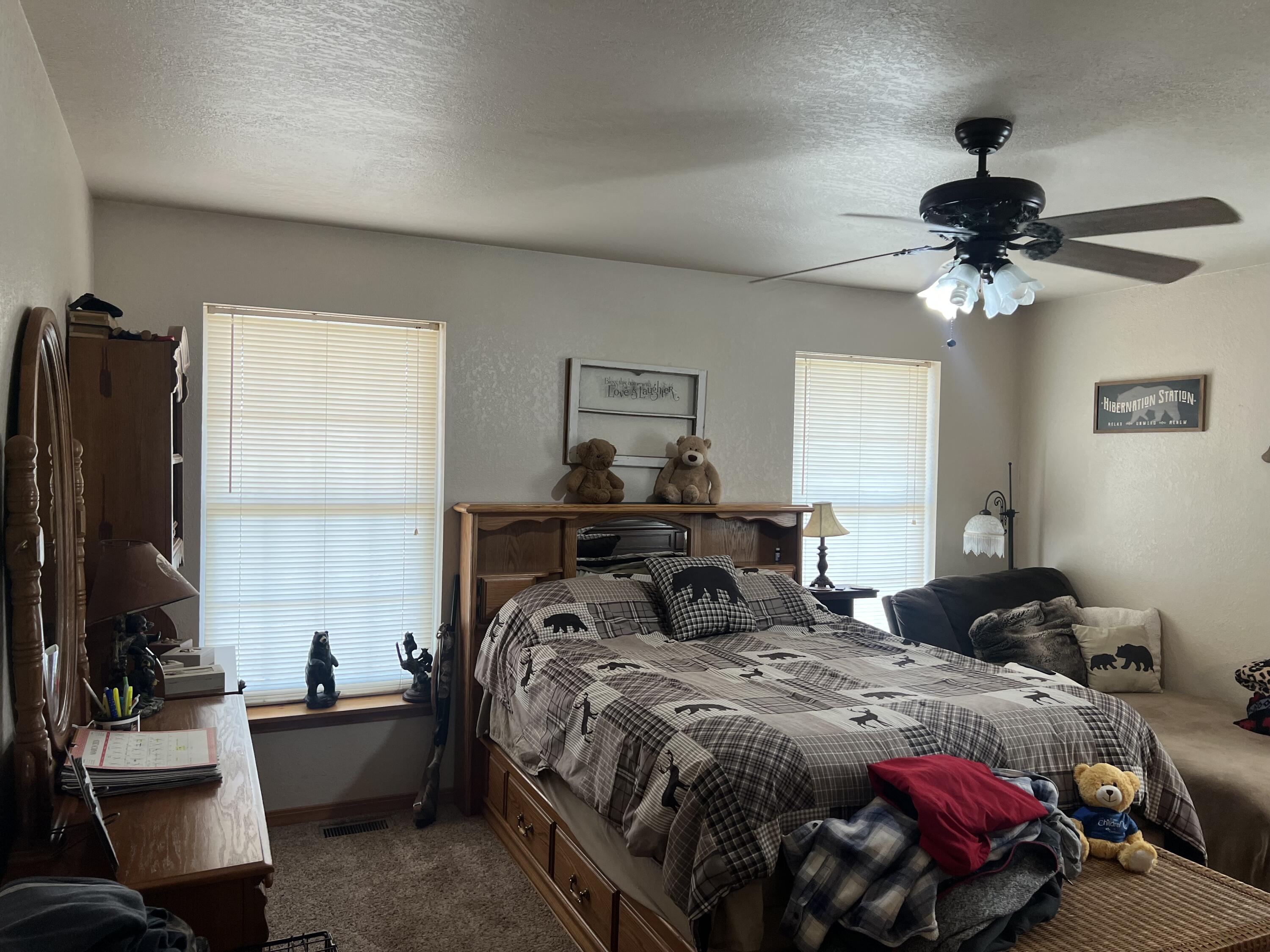 22177 Midvale Road Property Photo 27
