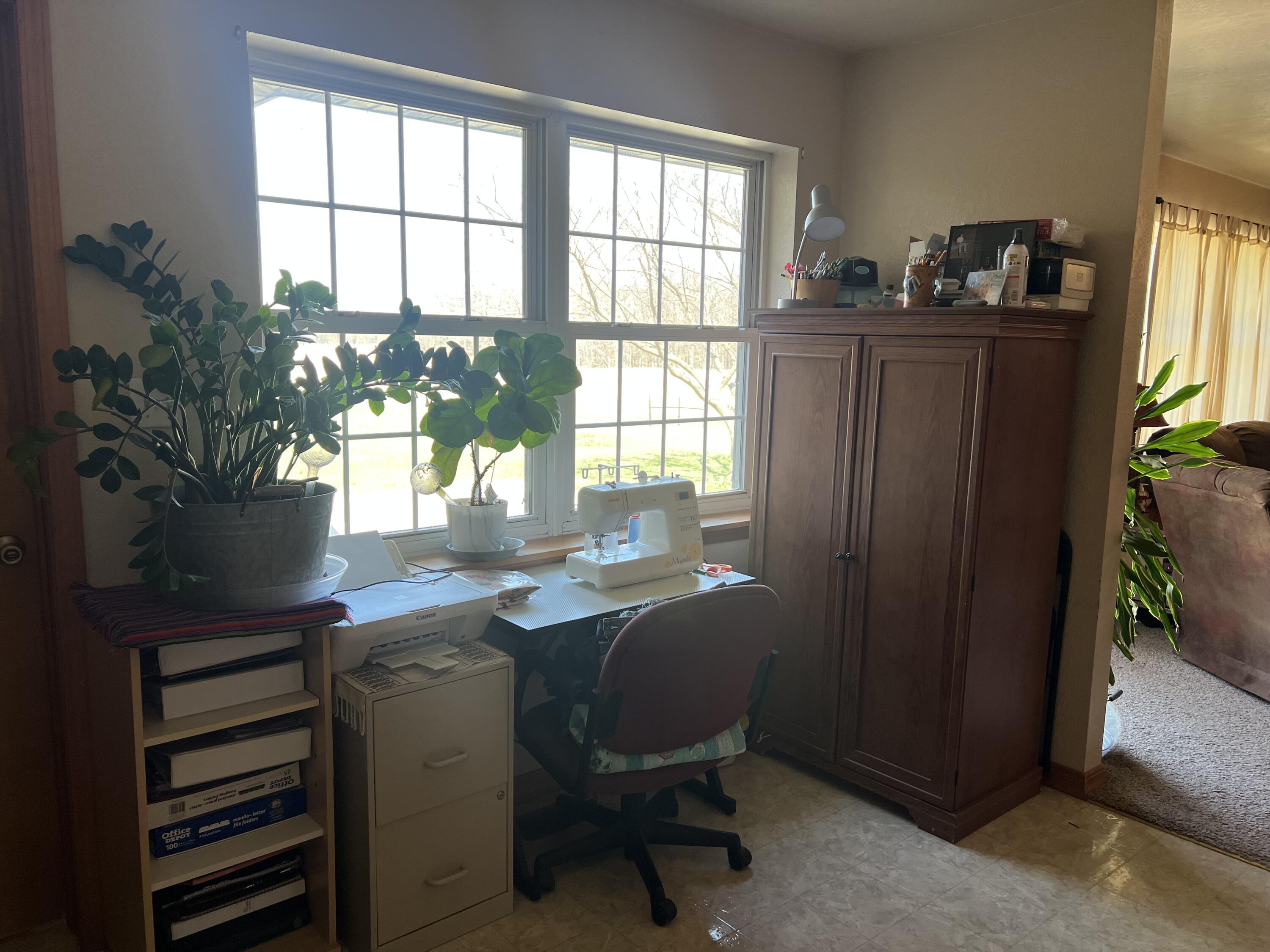 22177 Midvale Road Property Photo 43