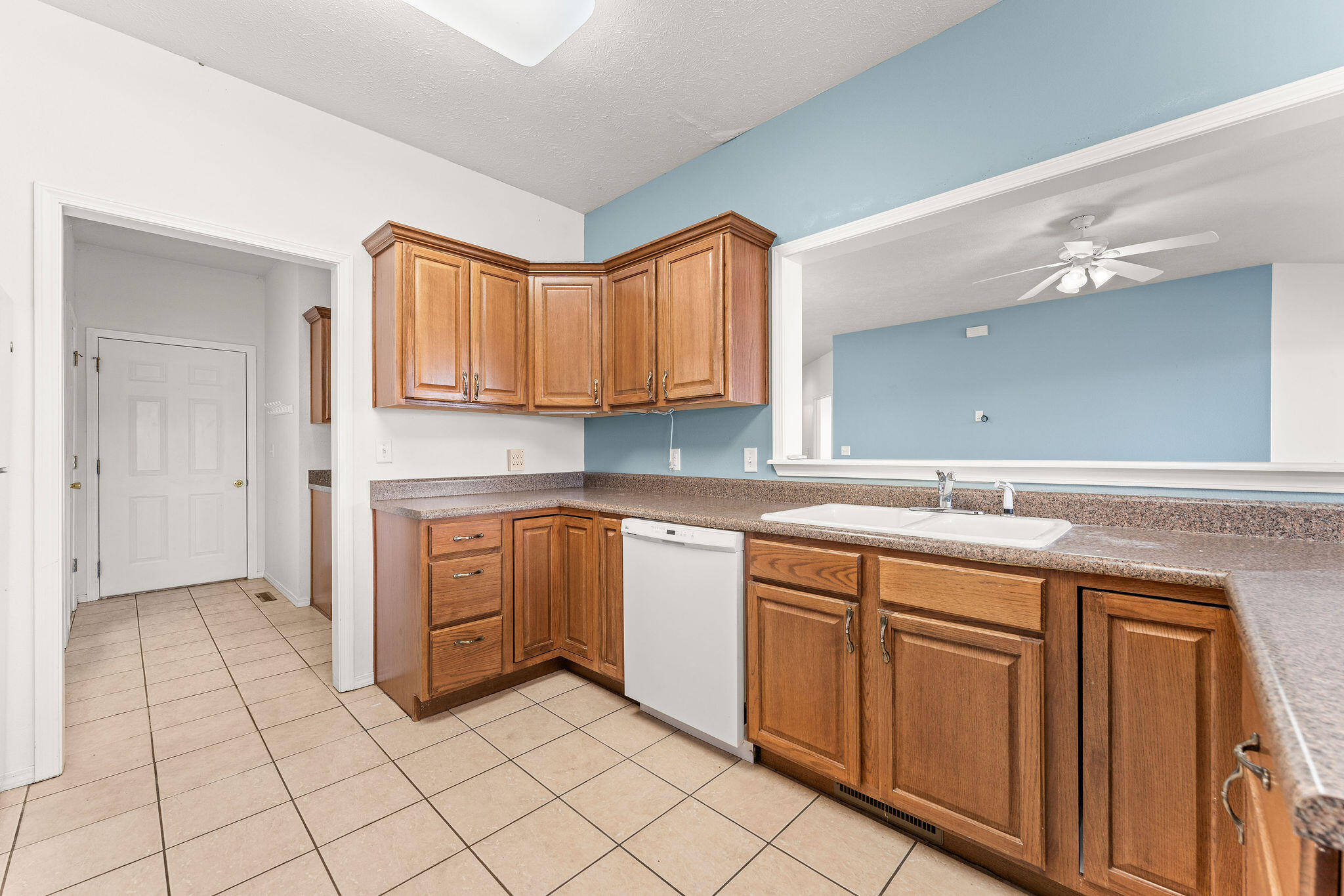 511 Cozy Lane Property Photo 24