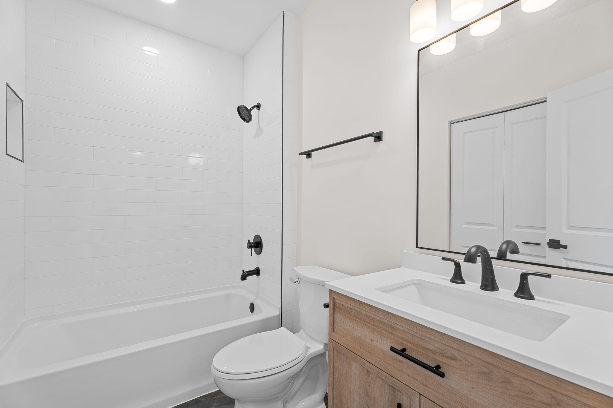 129 Treehouse Lane Property Photo 33