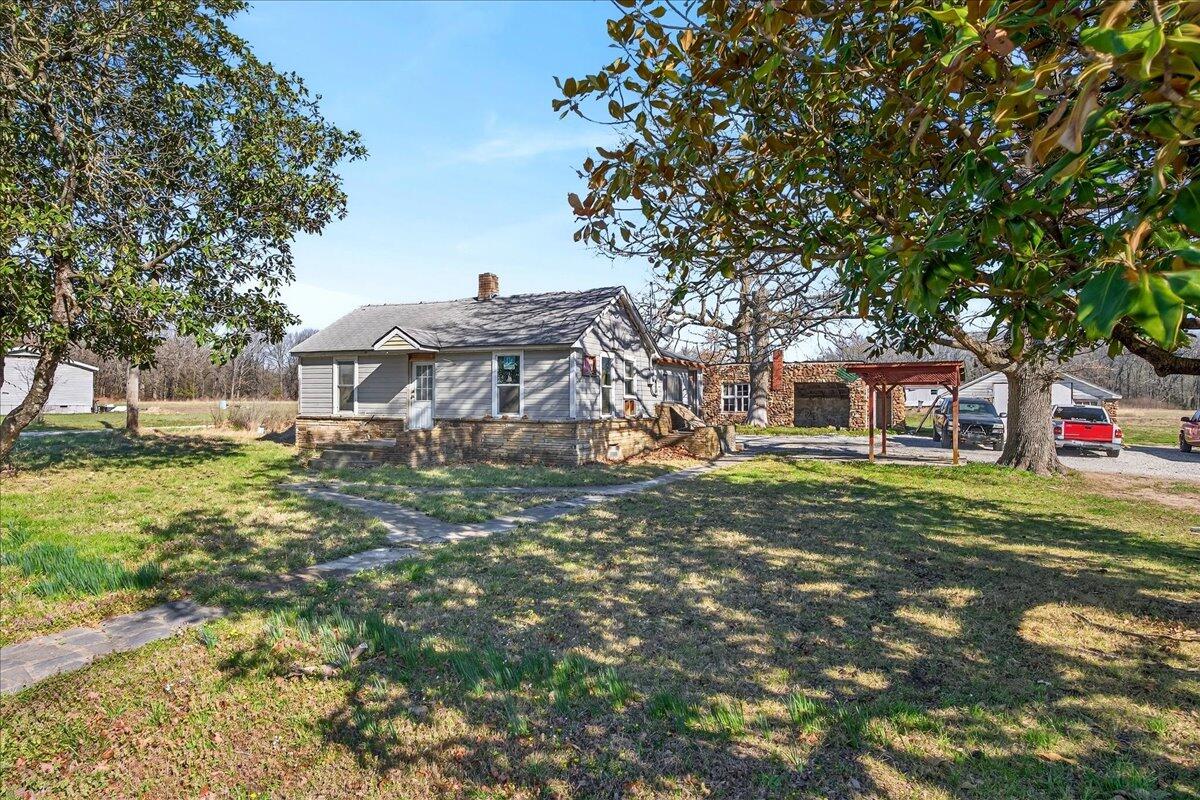 4196 Coyote Drive Property Photo 22