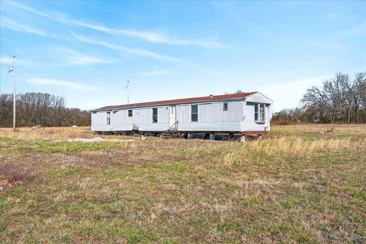 4196 Coyote Drive Property Photo 17