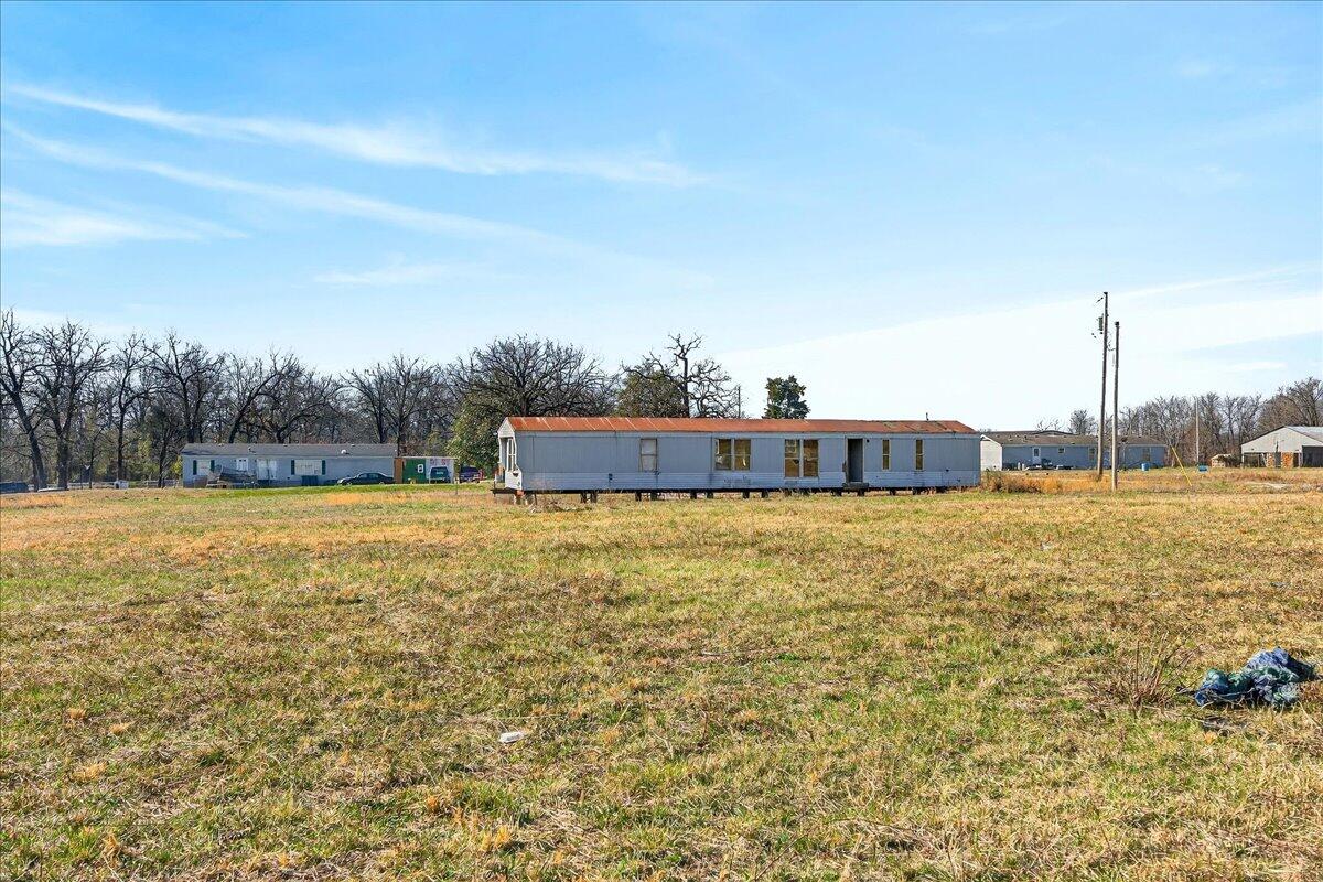 4196 Coyote Drive Property Photo 24