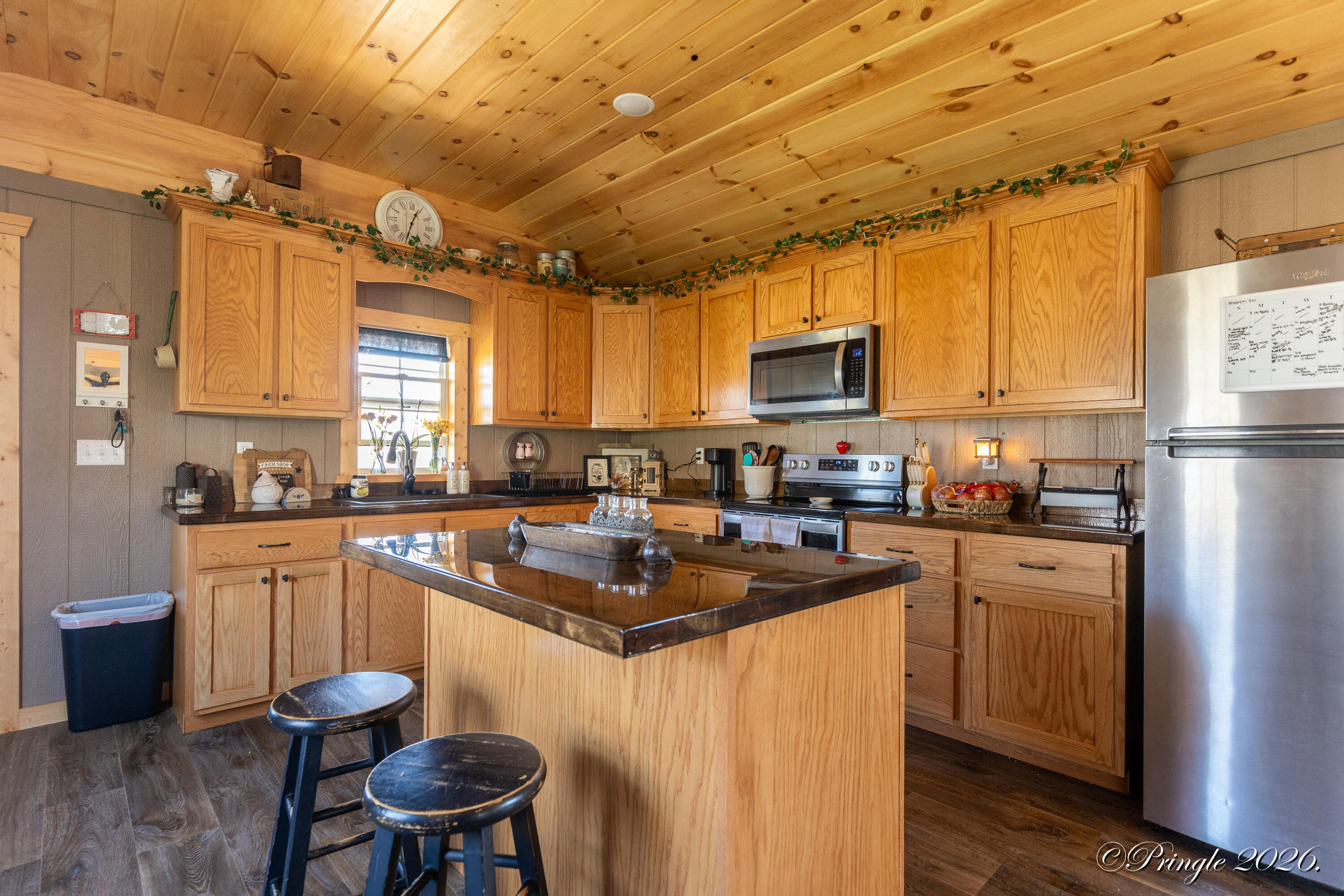 9648 Private Road 6543 Road Property Photo 44